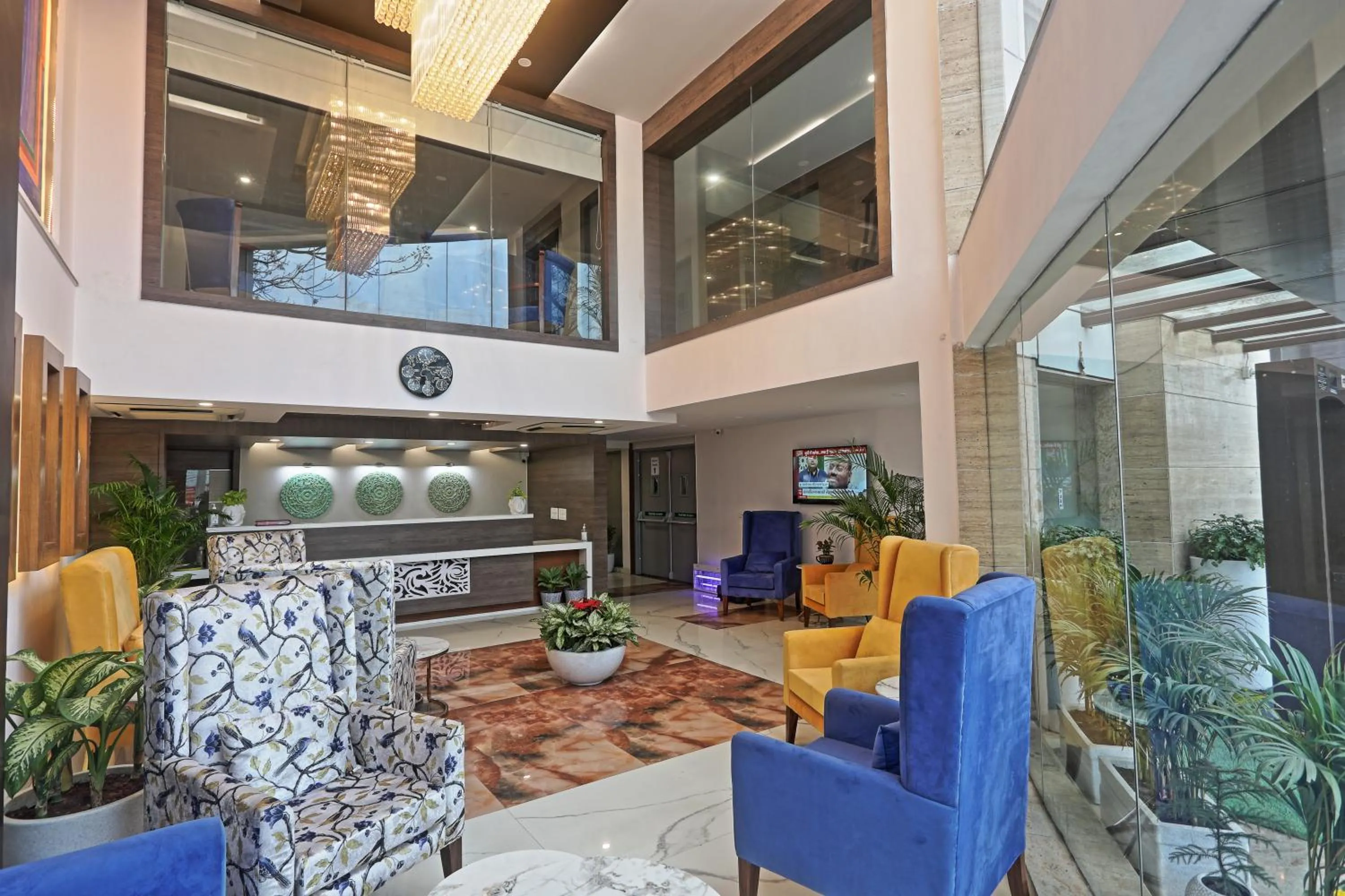 Lobby or reception in Hotel Cardinal Oxmo Delhi Airport