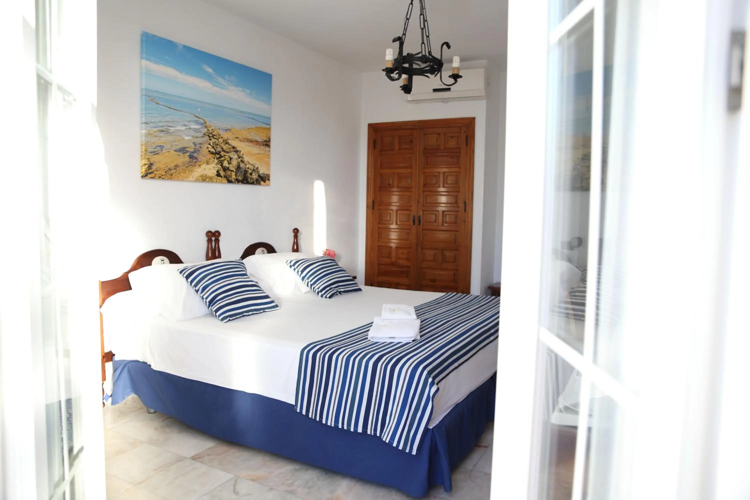 Property building, Bed in Brasilia