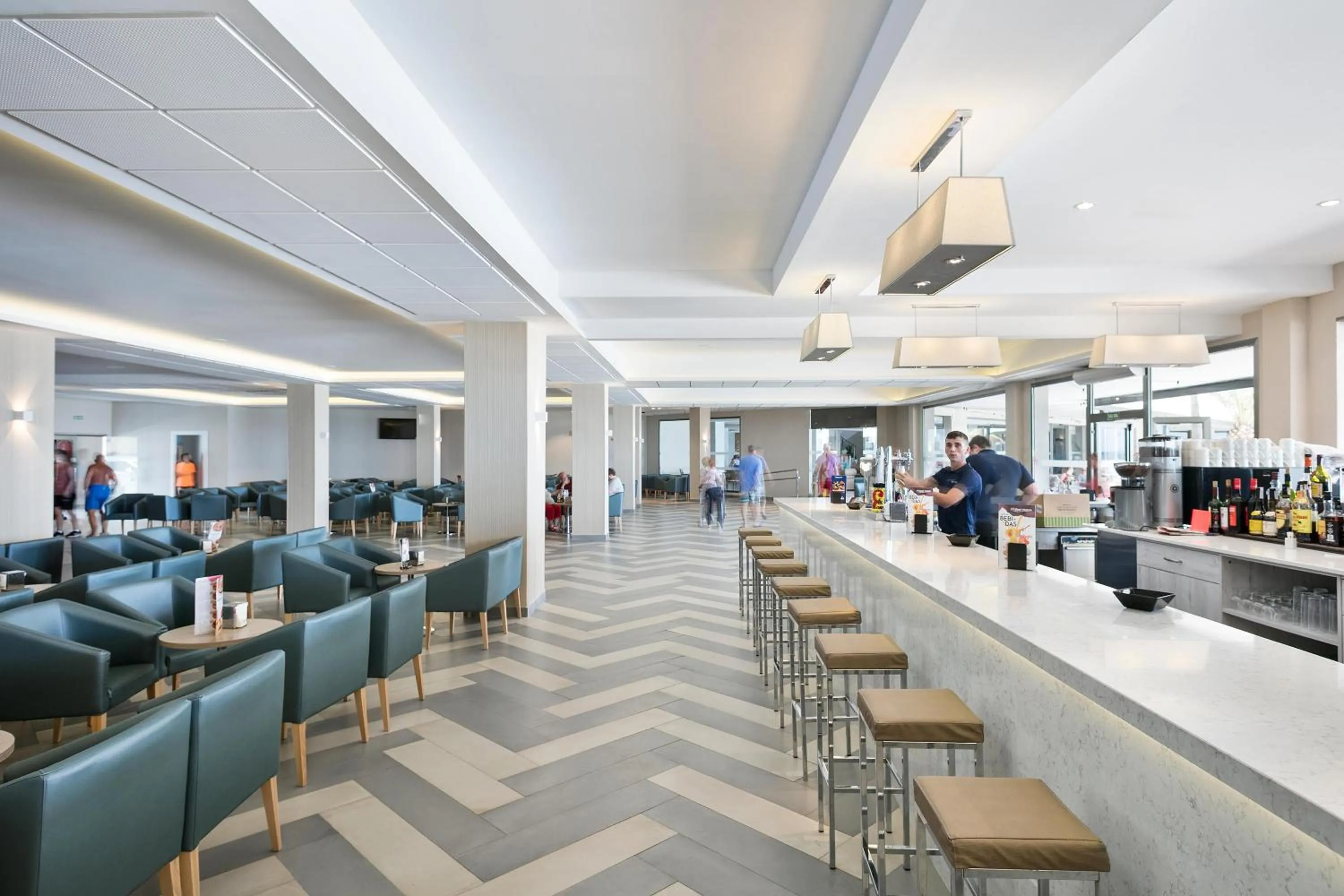 Lounge or bar in Hotel Best Sabinal