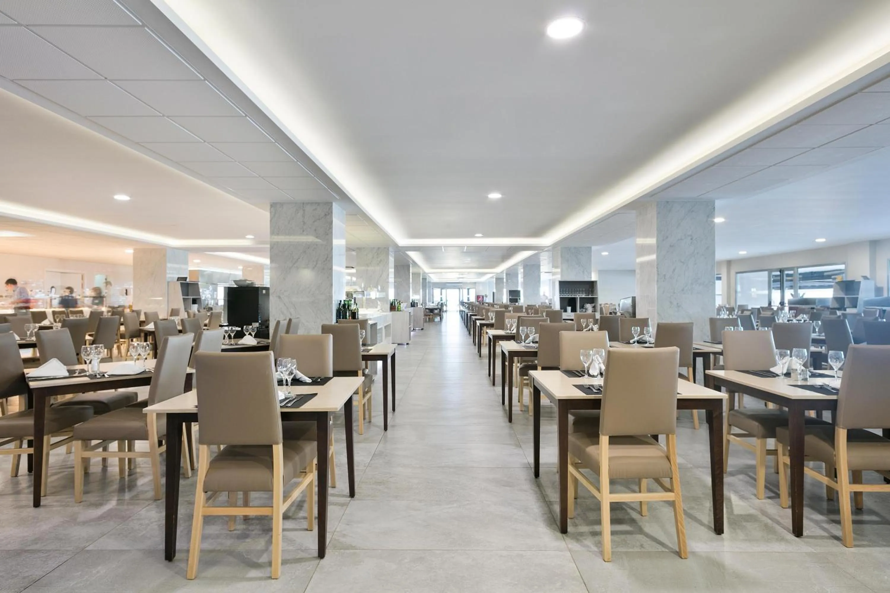 Restaurant/places to eat in Hotel Best Sabinal