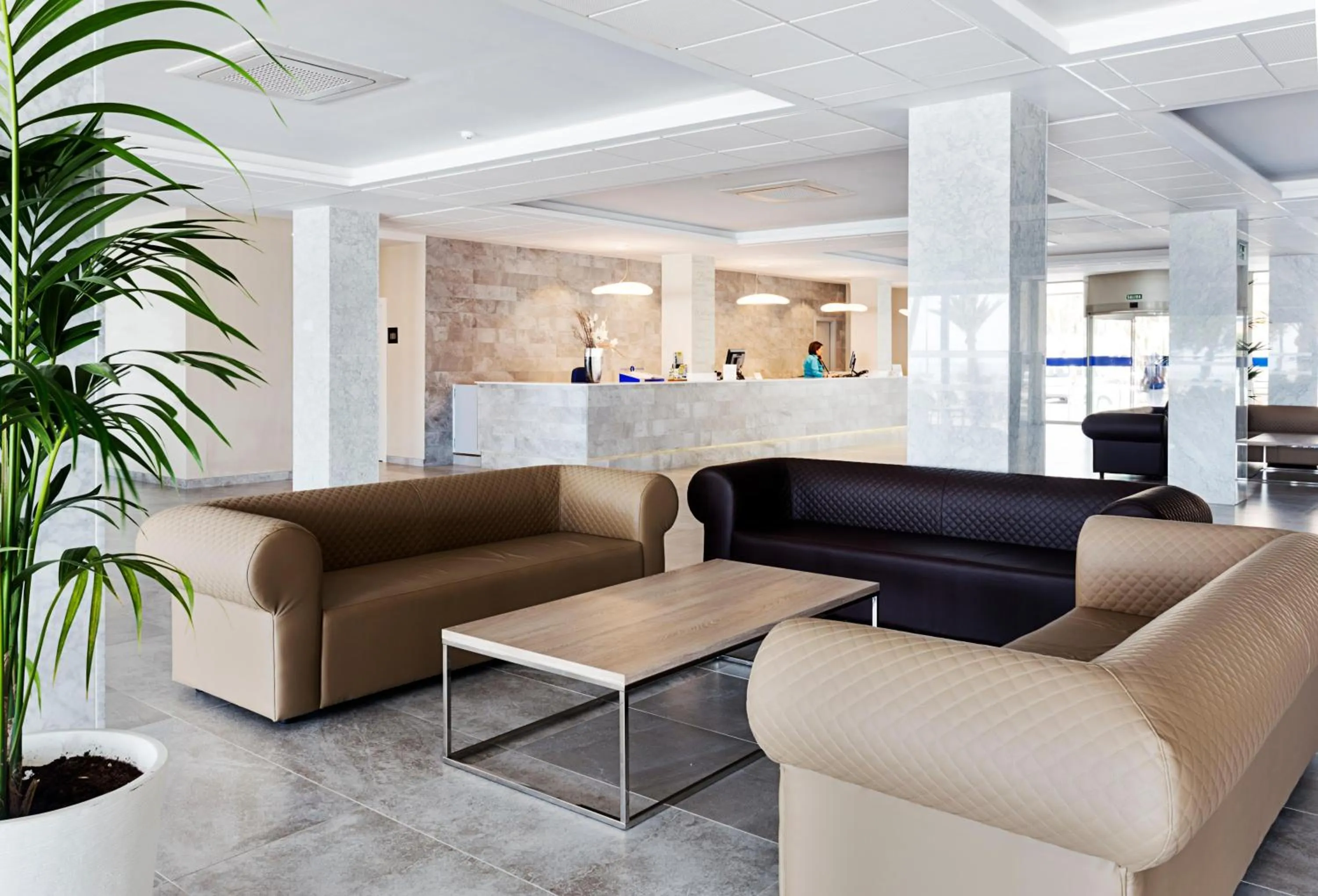 Lobby or reception in Hotel Best Sabinal