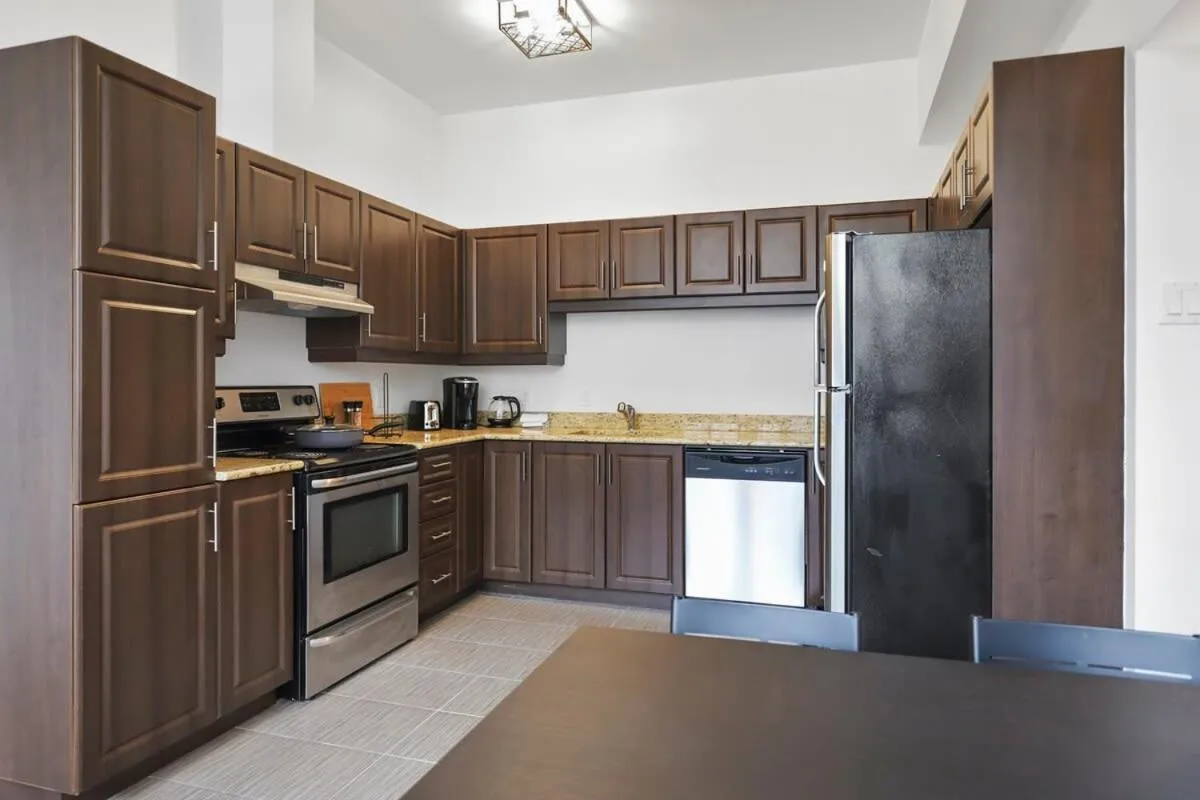 M11 The Star Wars Suite 3BR Downtown