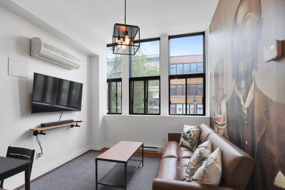 M11 The Star Wars Suite 3BR Downtown