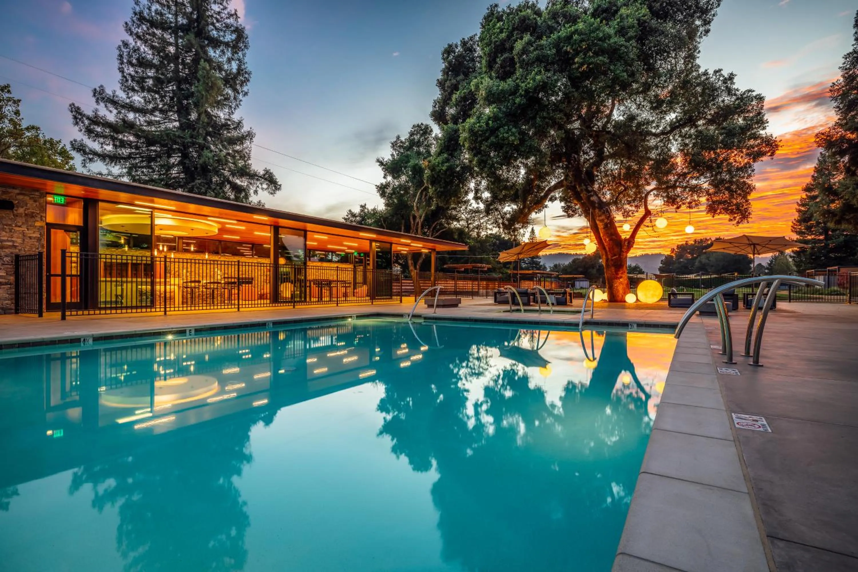 Pool view in The Ruse