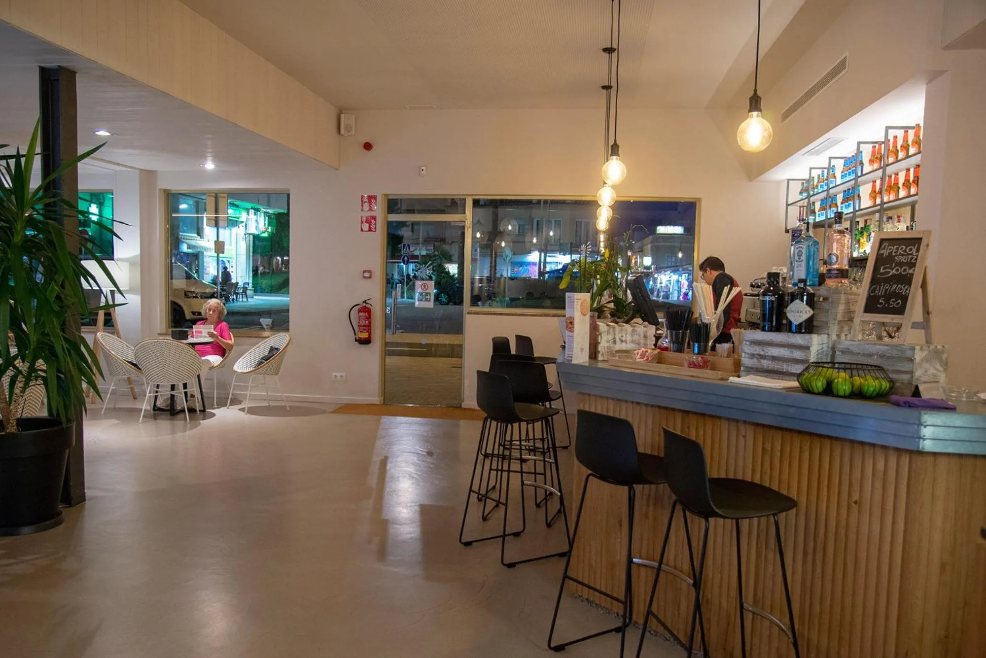 Lounge or bar in Hotel Rosa Nàutica