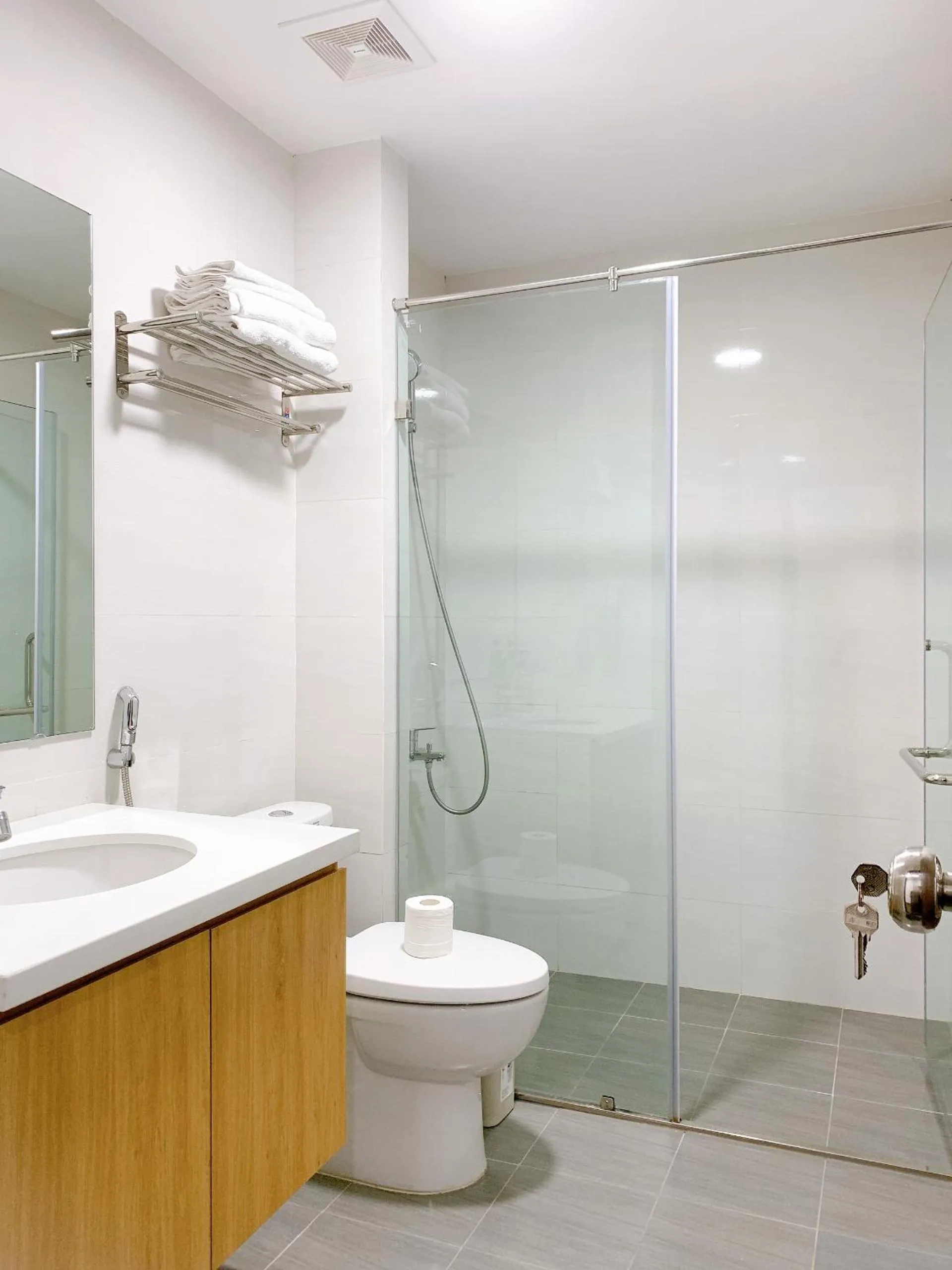 Shower in TSQ STAY Hotel Apartment