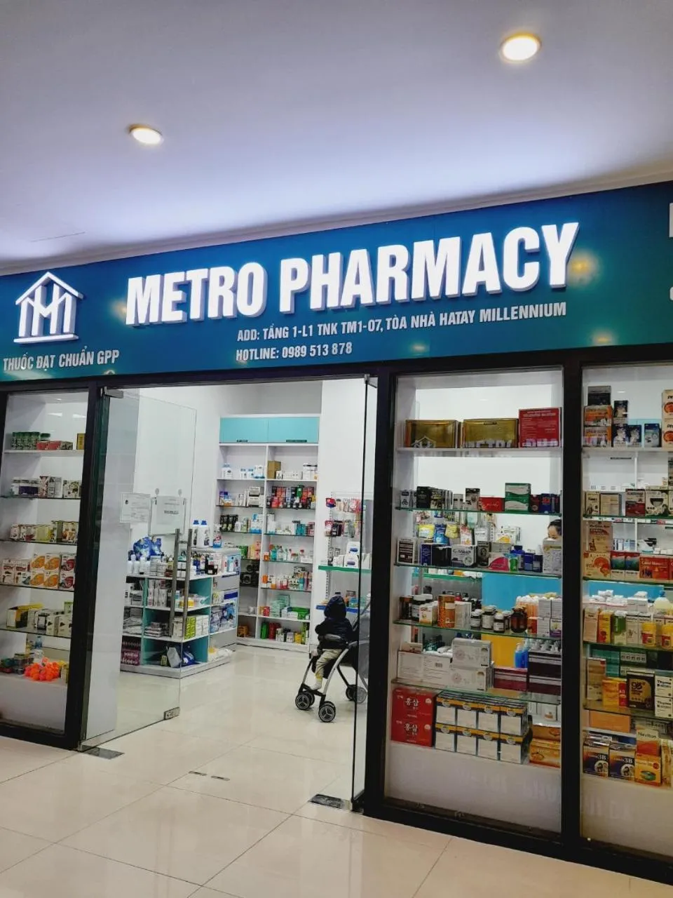 Property building in TSQ STAY Hotel Apartment