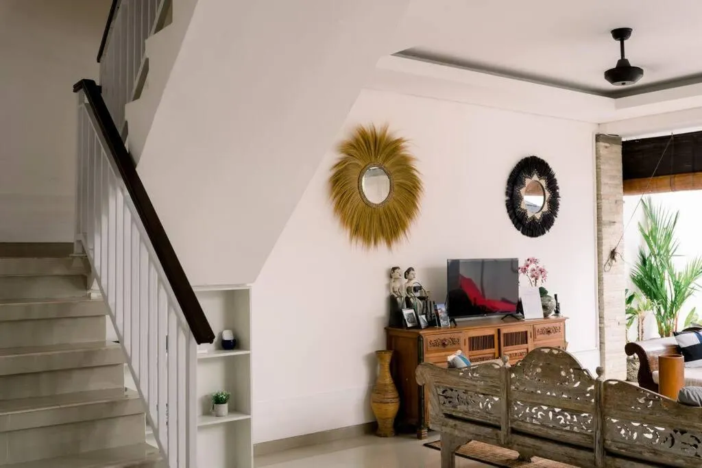 TV and multimedia in Taman Bali A&R Seminyak