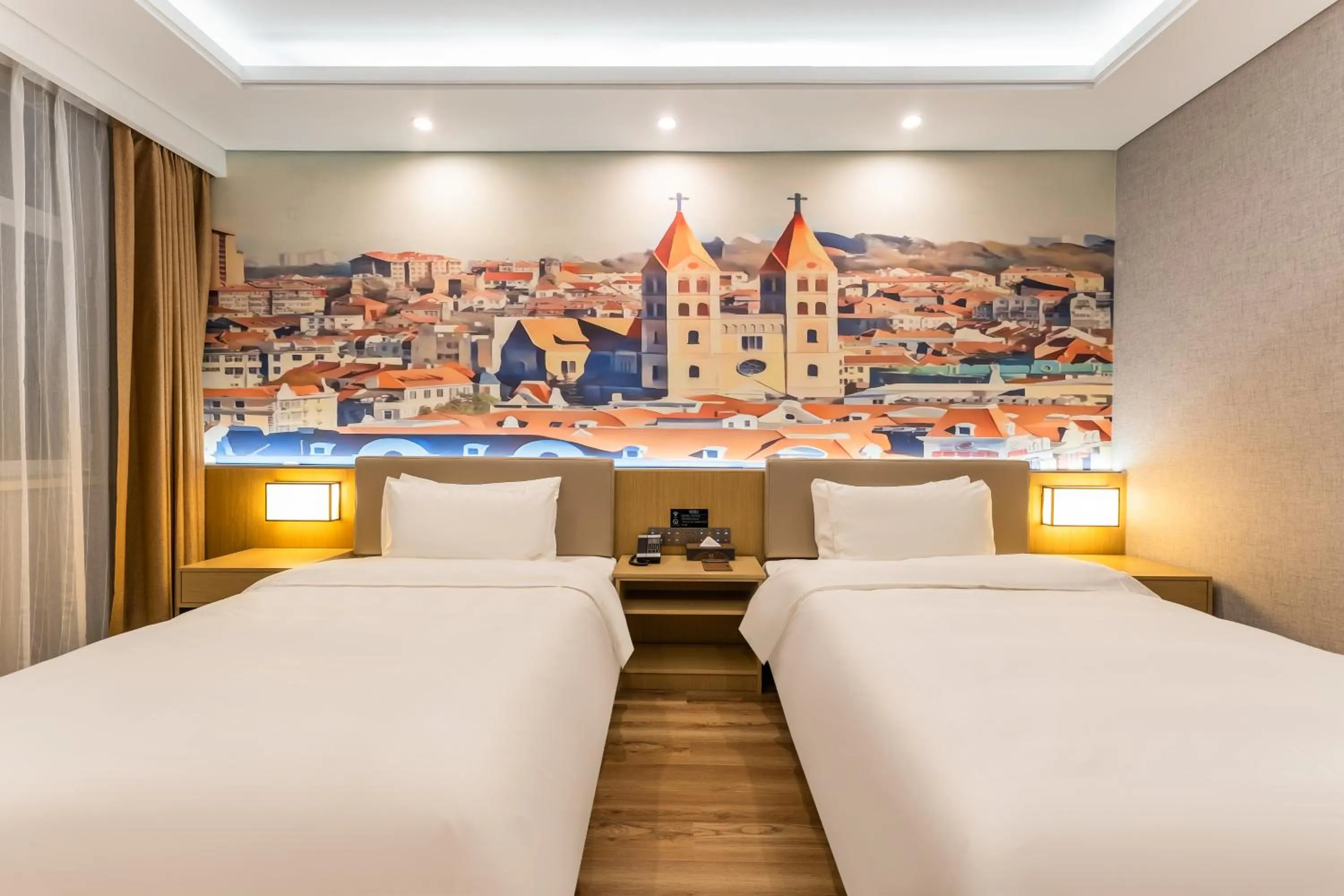 Photo of the whole room, Bed in Joy Fall Hotel