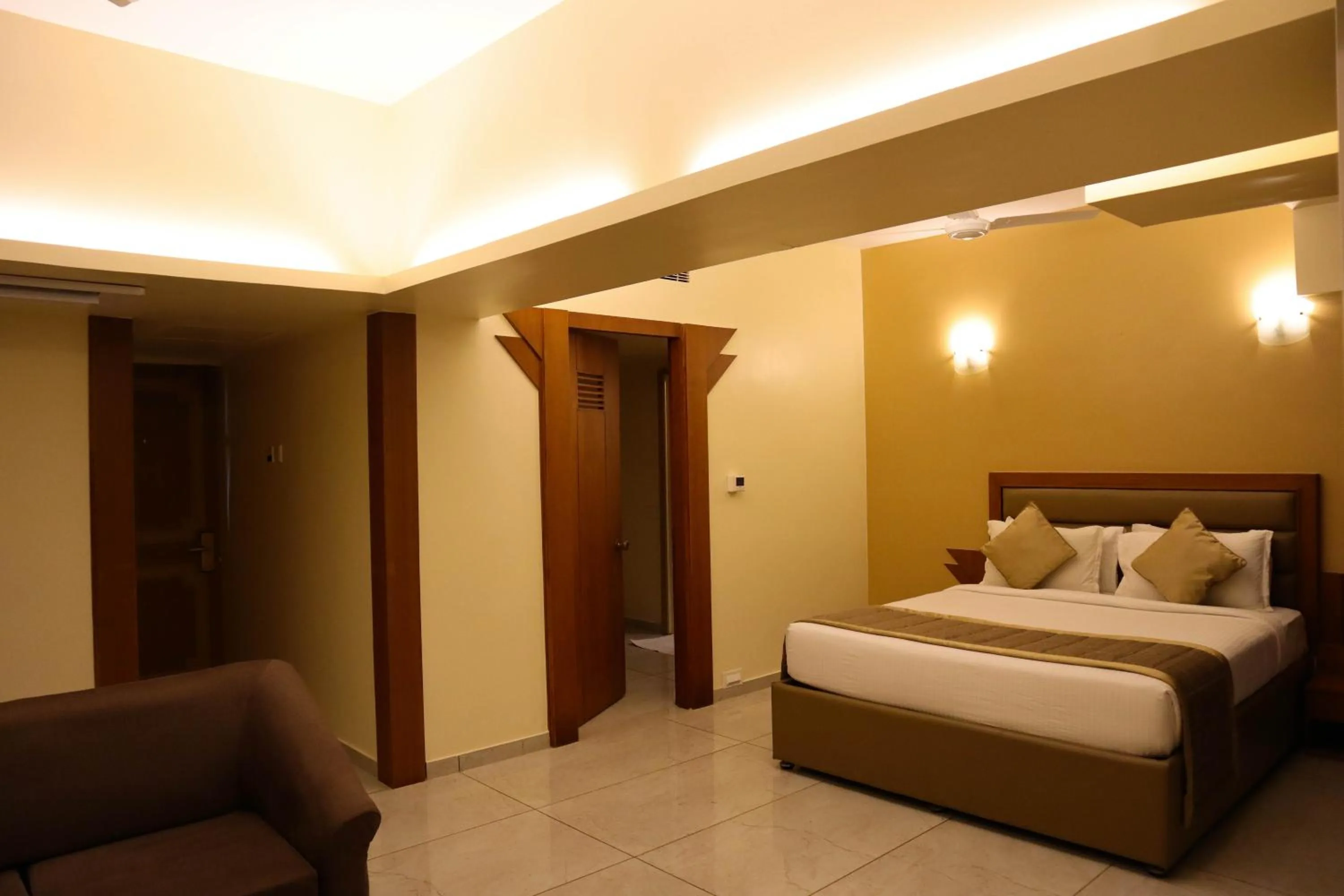 Bedroom, Bed in HOTEL SALEM CASTLE