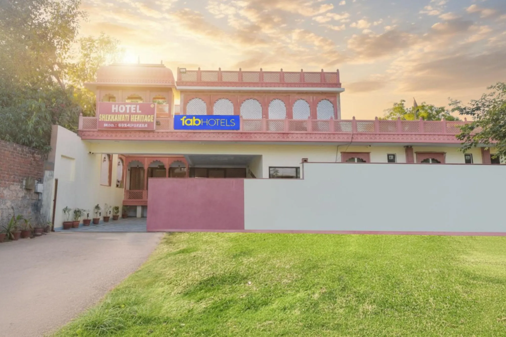 Property building in FabHotel JBS Heritage