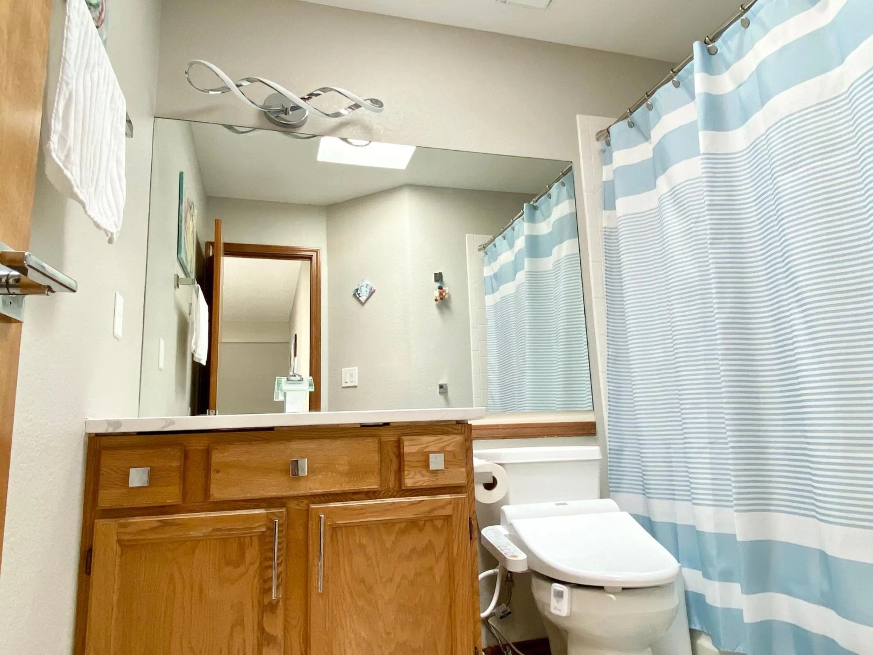 Toilet in 3br home 2br unit close to USAFA with fireplace