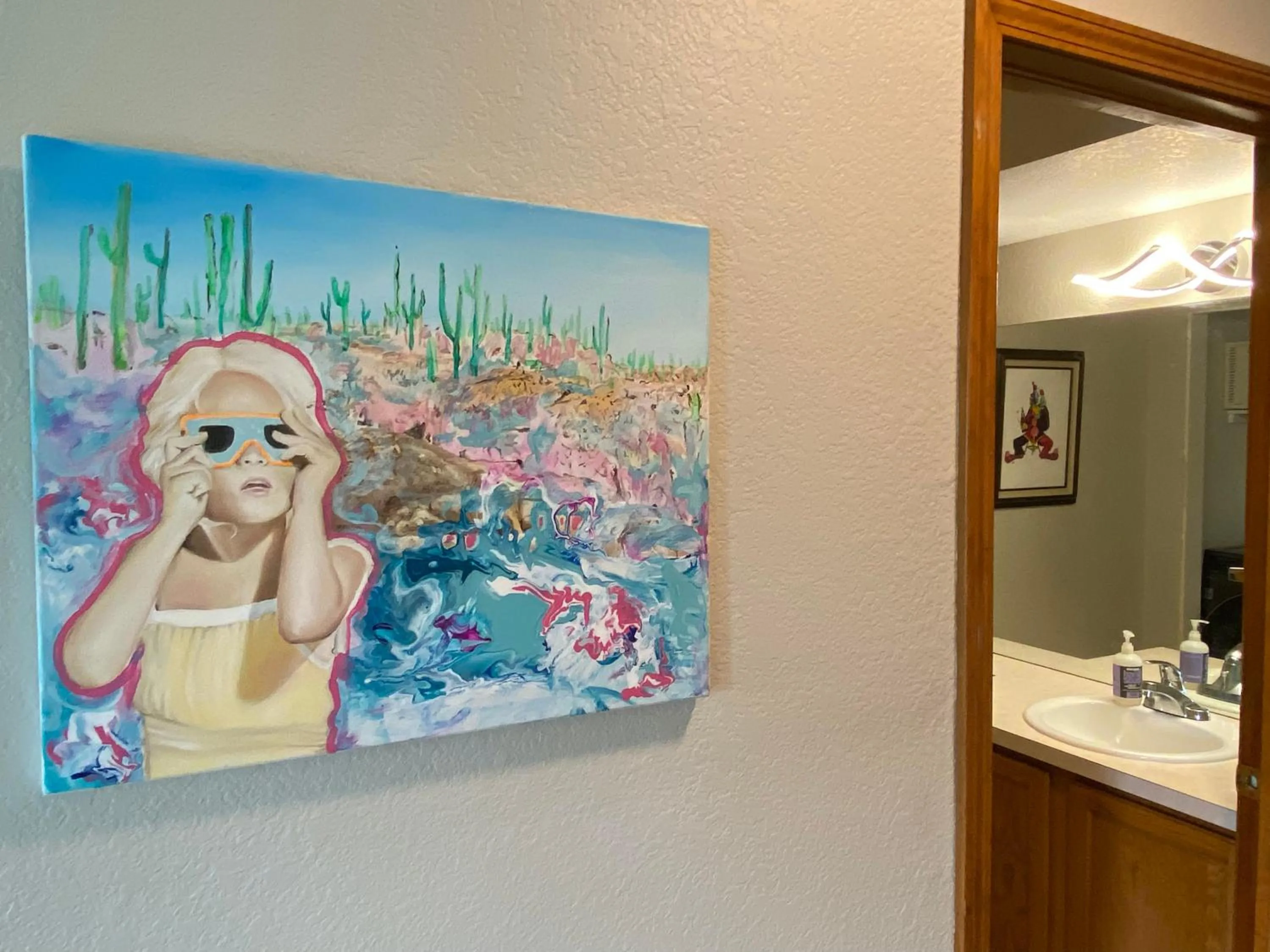 Decorative detail in 3br home 2br unit close to USAFA with fireplace