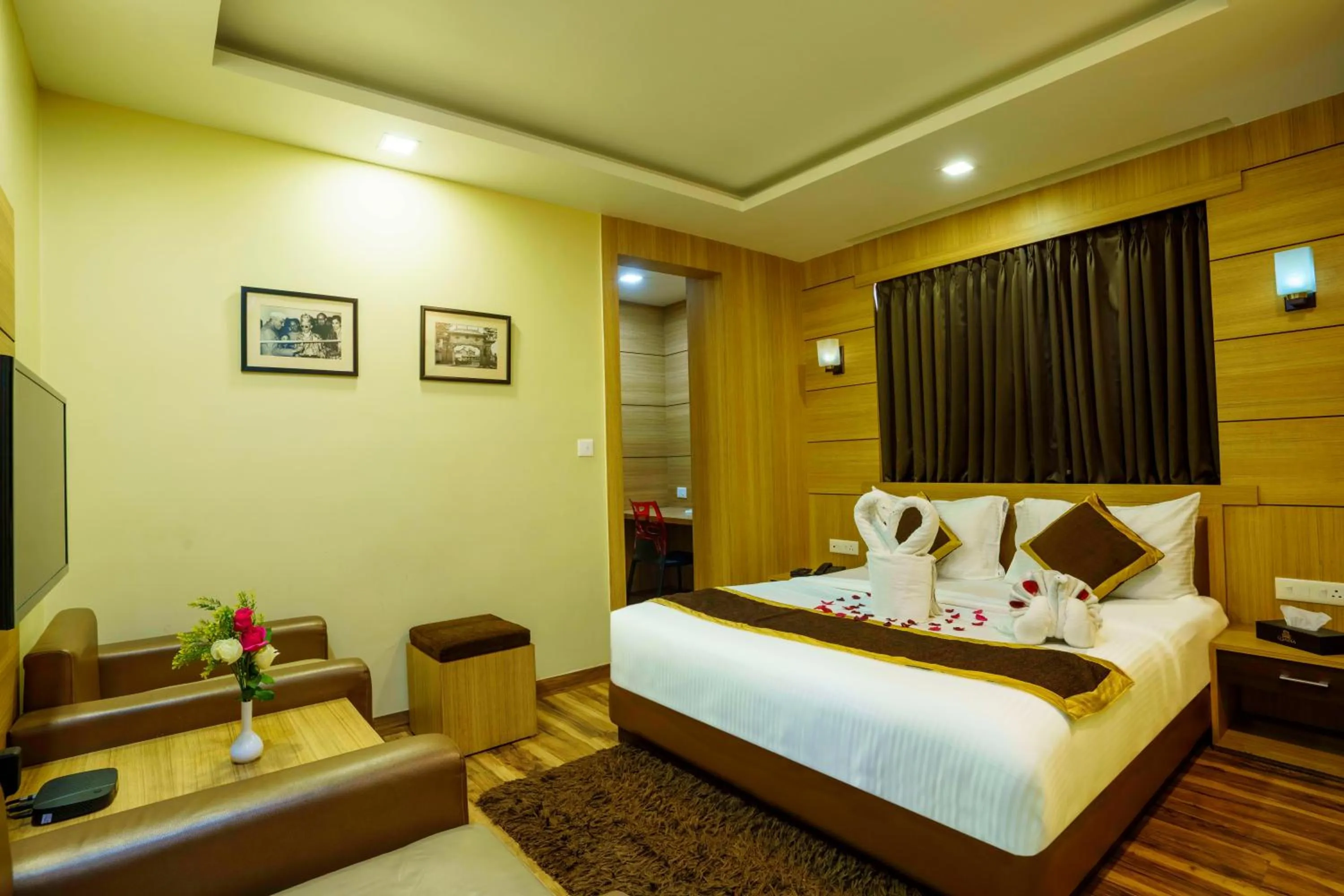 Bedroom in Q SAINA THE COSMOS