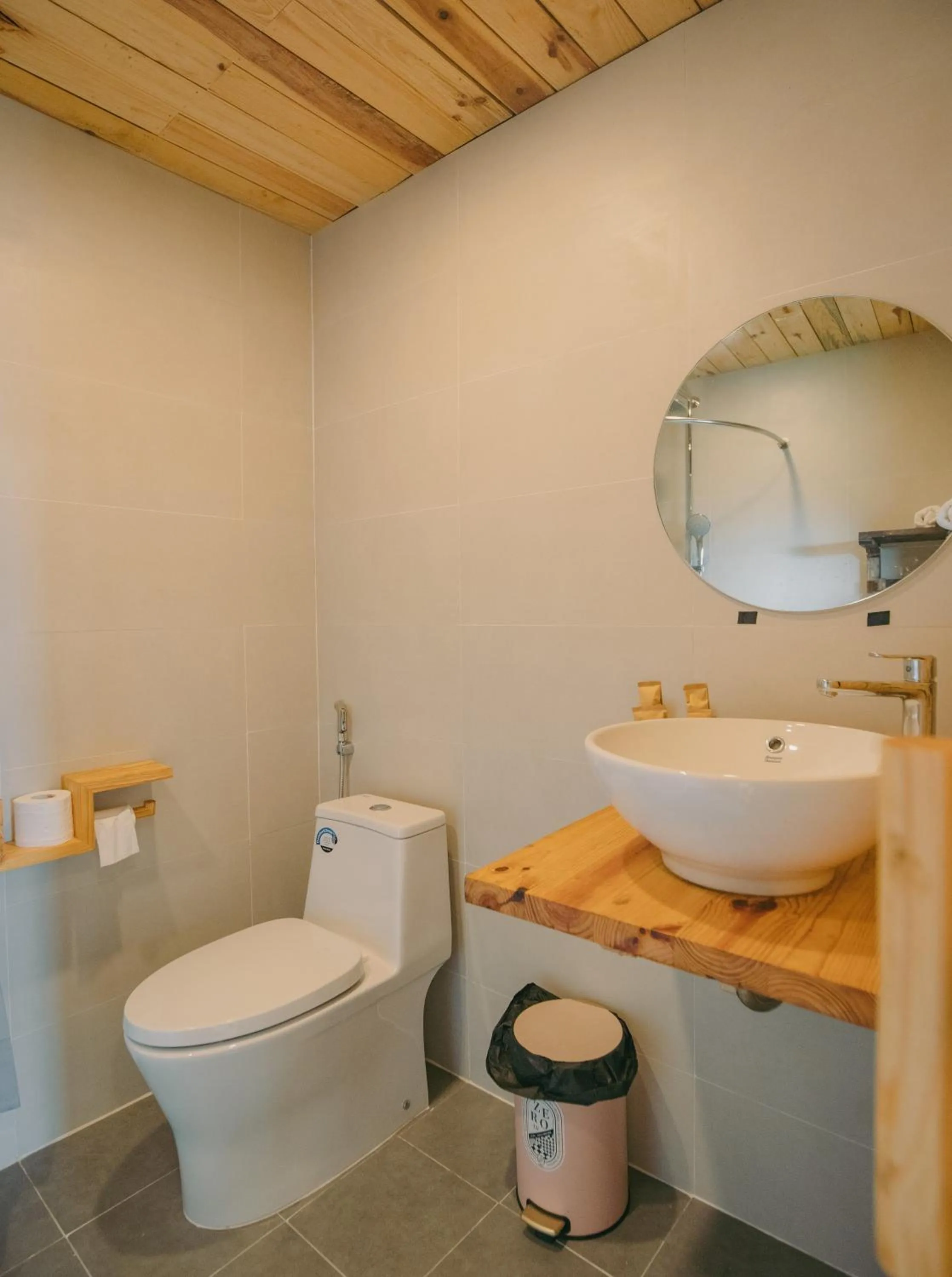 Toilet in Lavender Dalat Hotel and Resorts