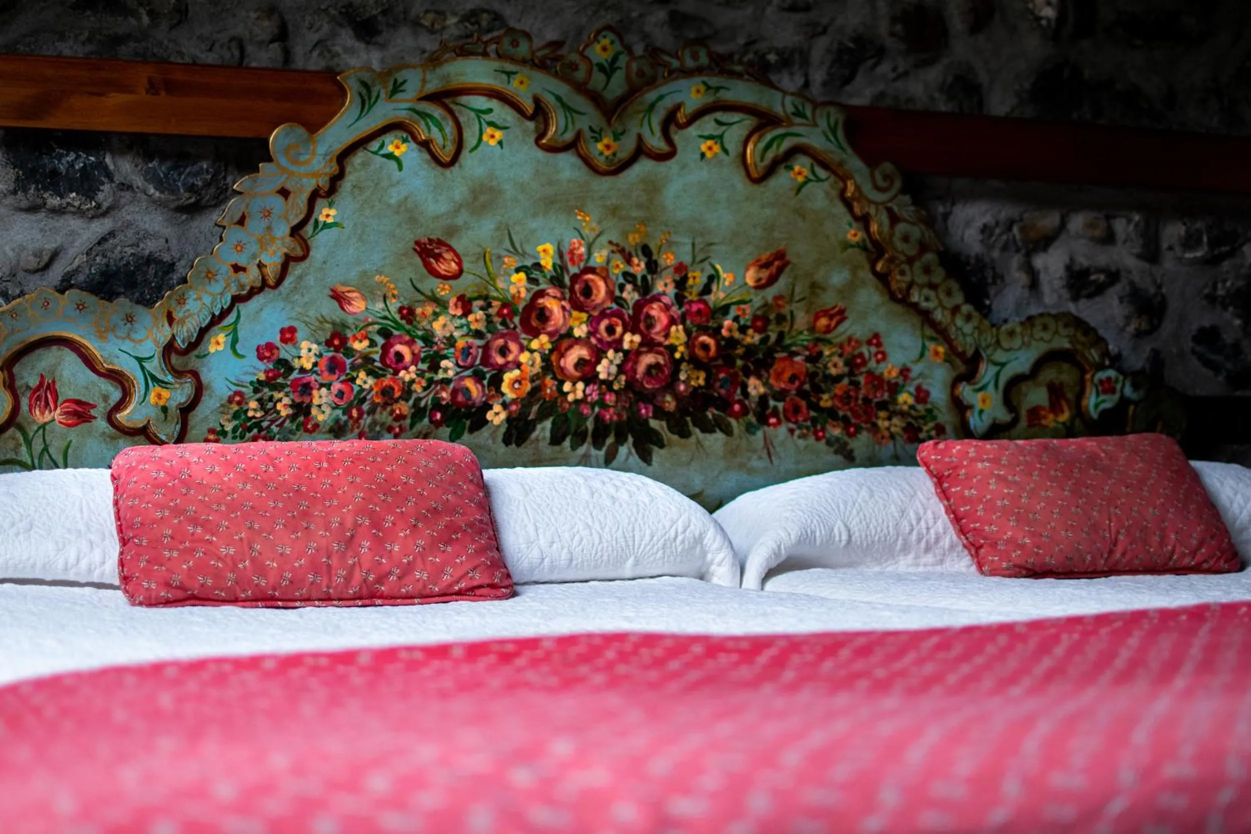 Bed in Hotel Antsotegi