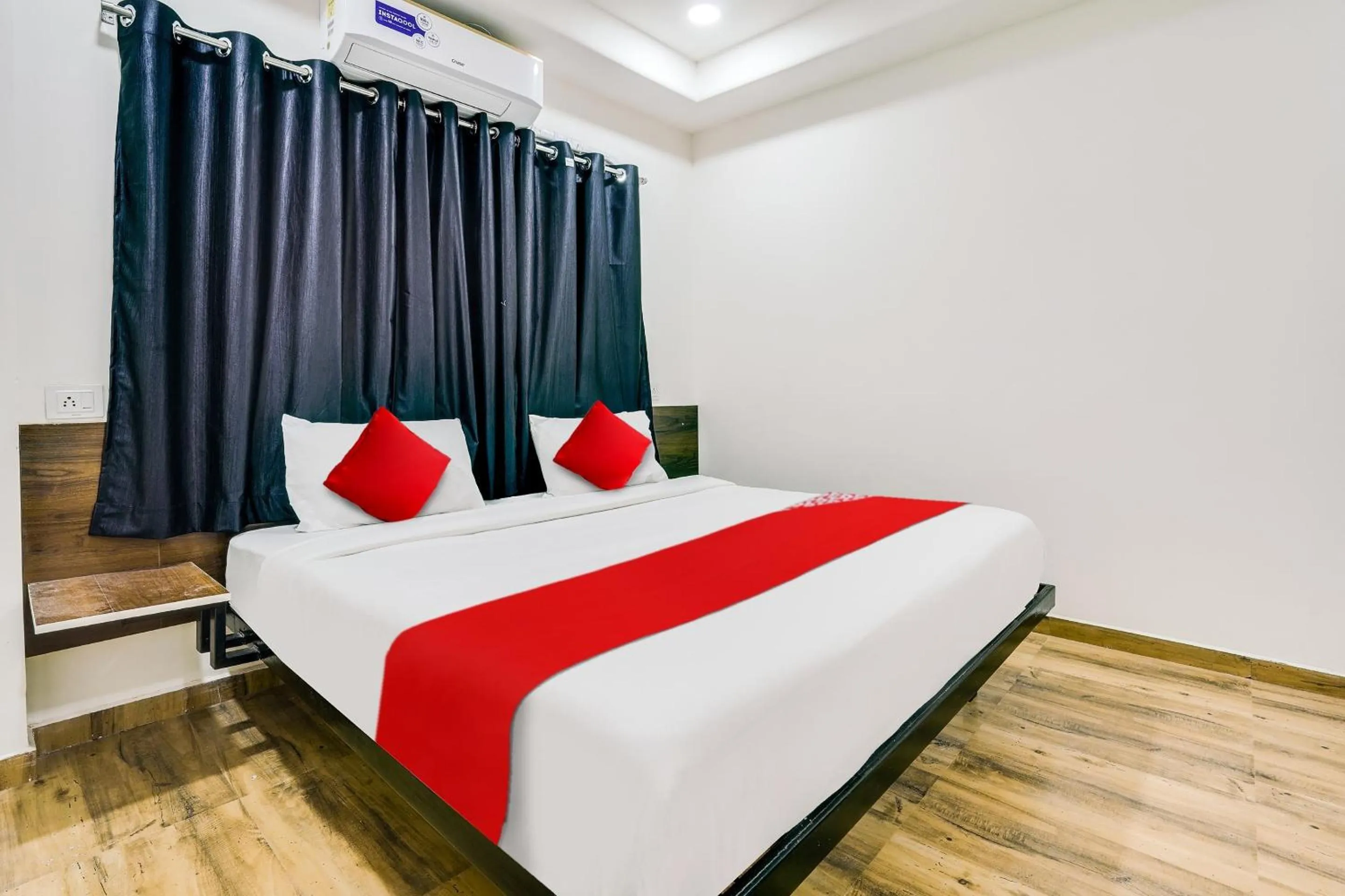 Bedroom, Bed in Hotel O White Villa