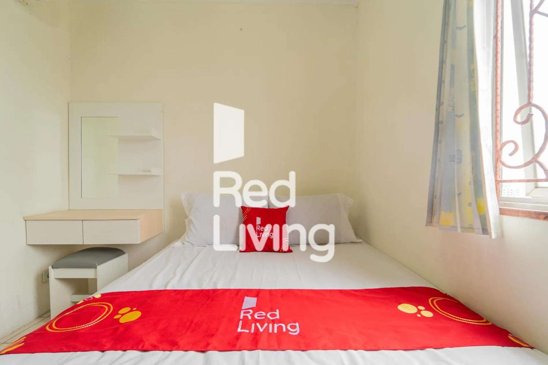 Bedroom in RedLiving Apartemen Mediterania Palace - Meditrans Property Tower B