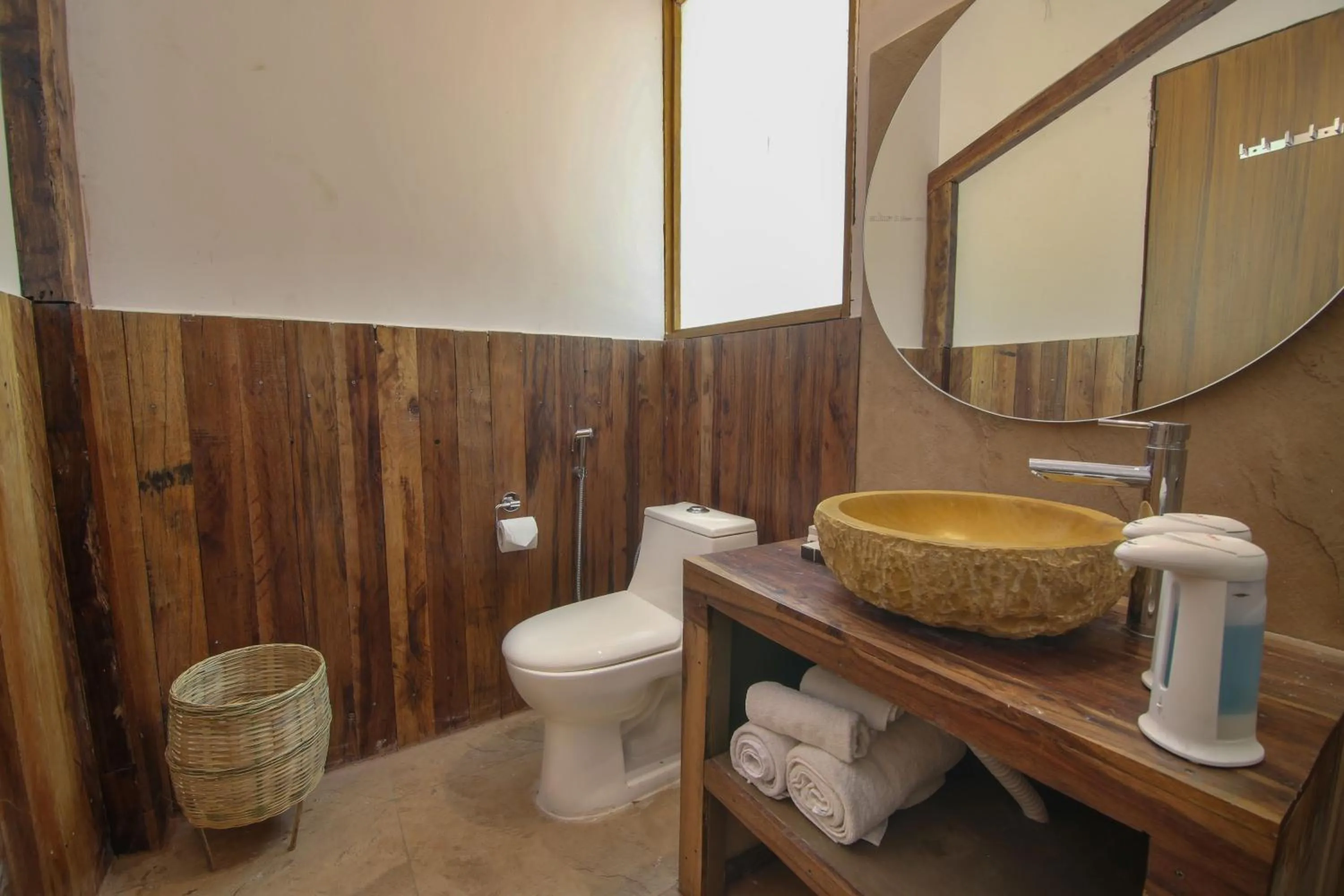 Bathroom in Rukhad Jungle Camp - Pench