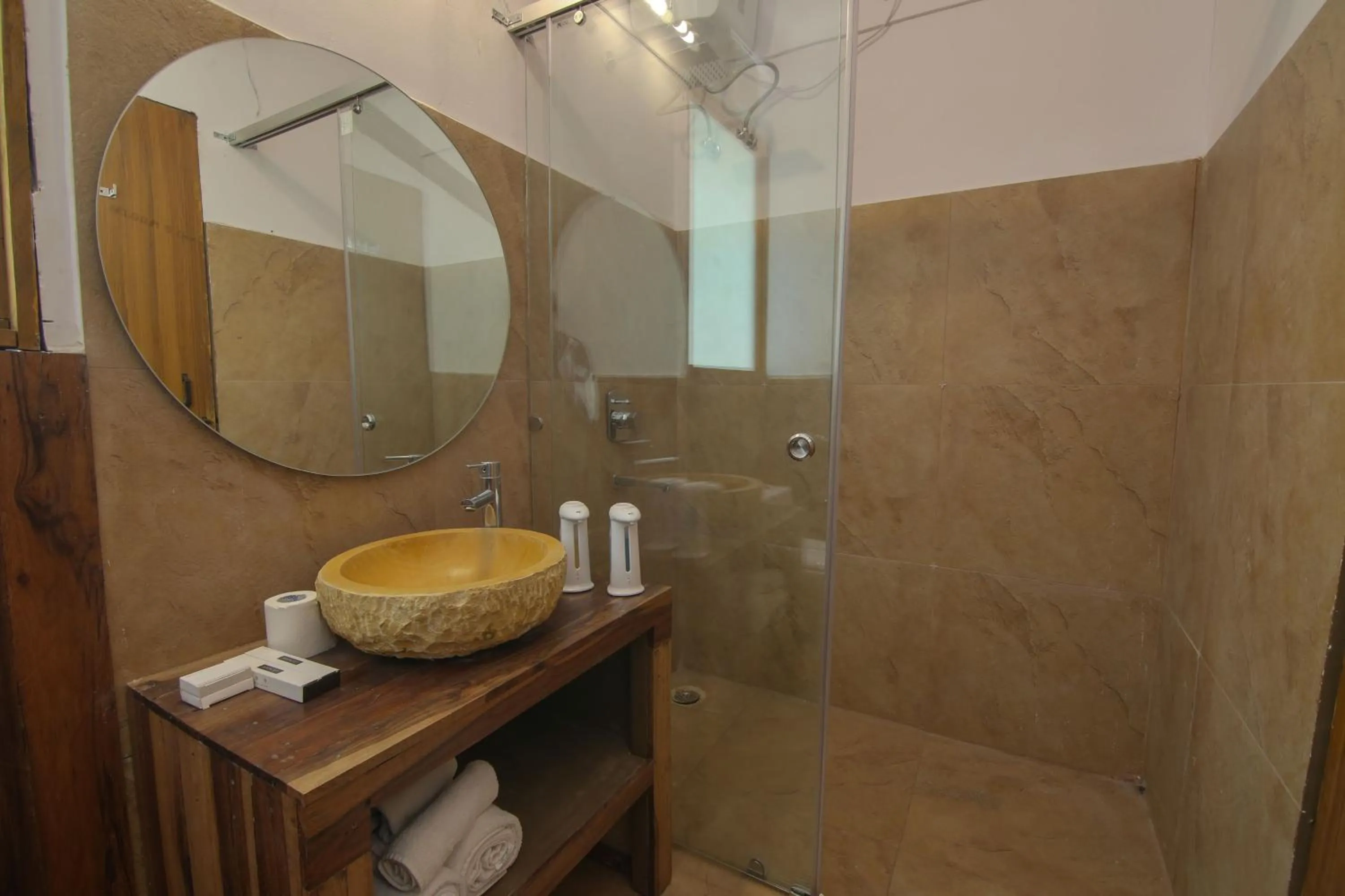 Bathroom in Rukhad Jungle Camp - Pench