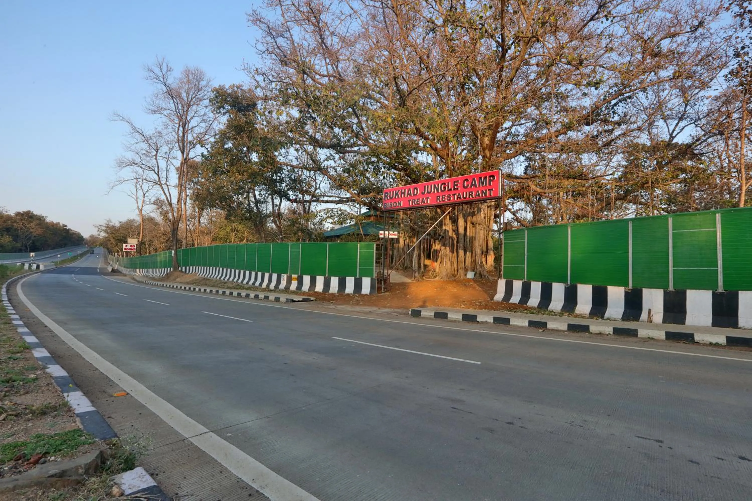 Street view in Rukhad Jungle Camp - Pench
