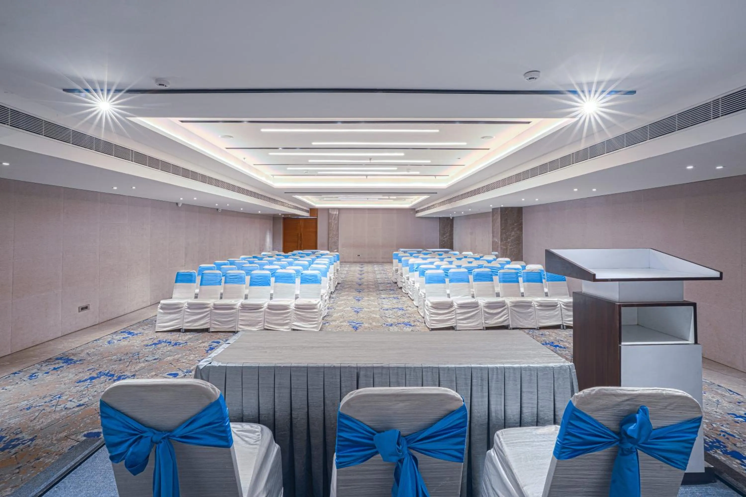Banquet/Function facilities in Signature Hotels