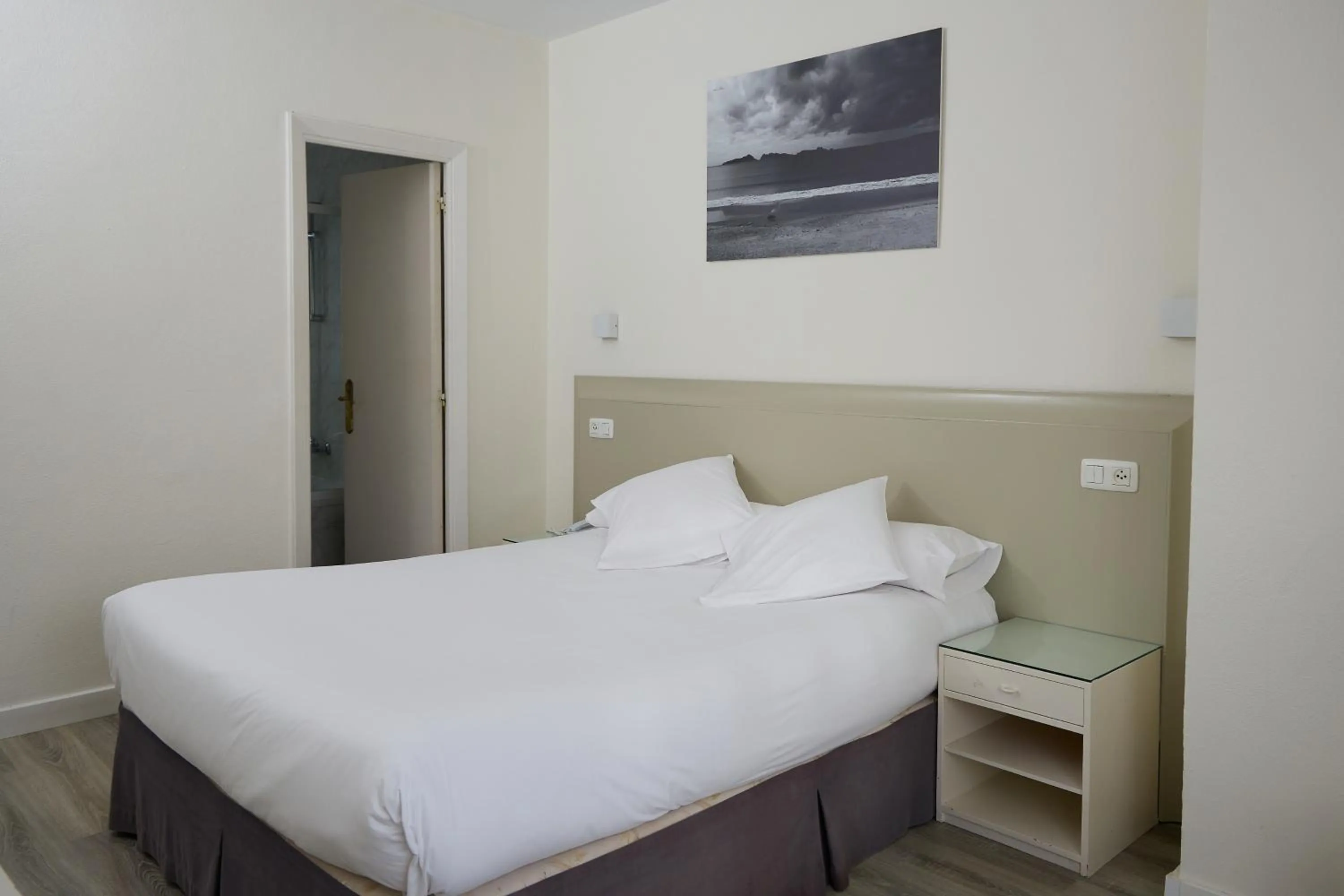 Bed in Hotel Vigo Plaza