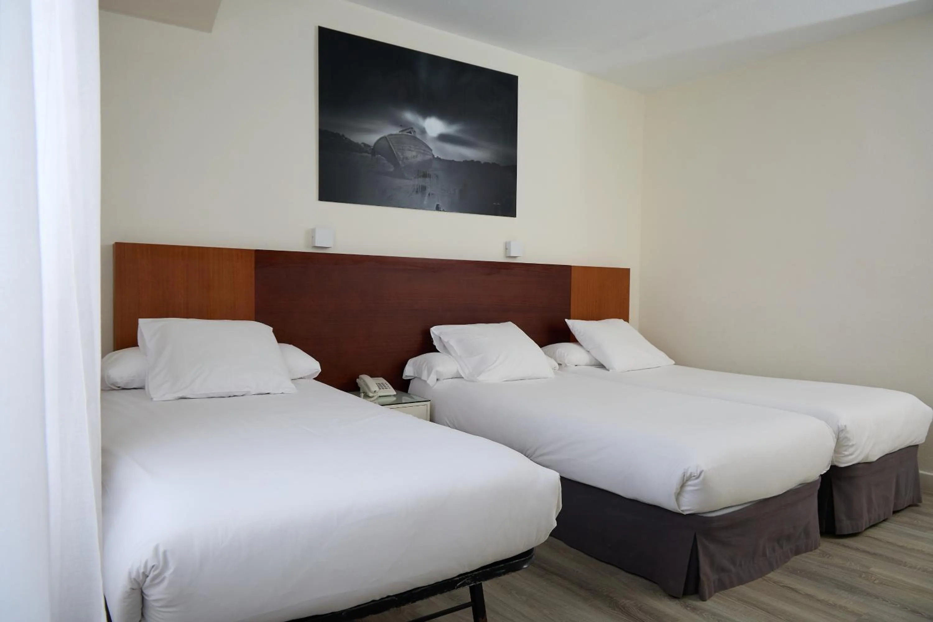 Bed in Hotel Vigo Plaza