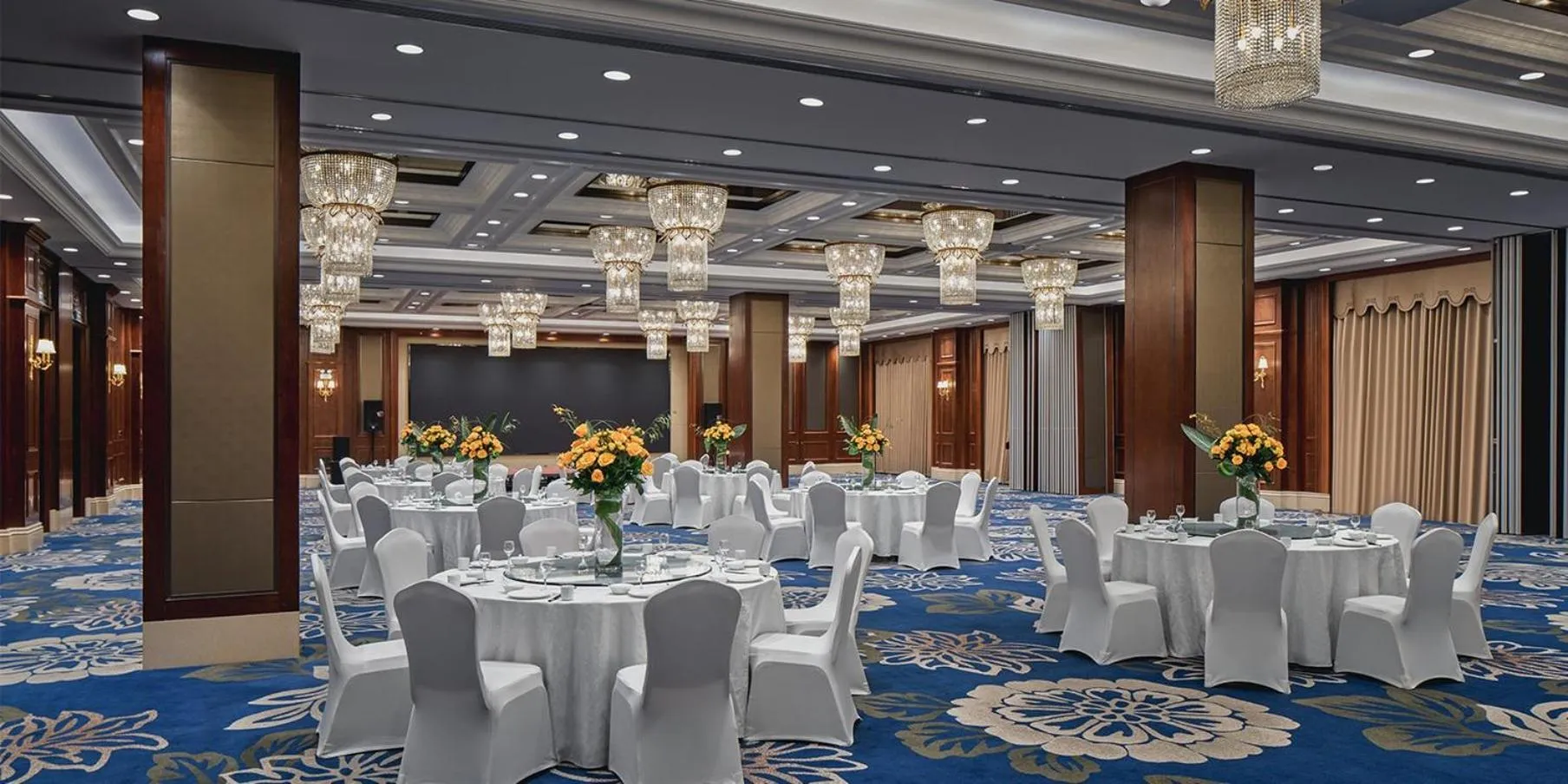 Banquet/Function facilities in Crowne Plaza Dongying by IHG