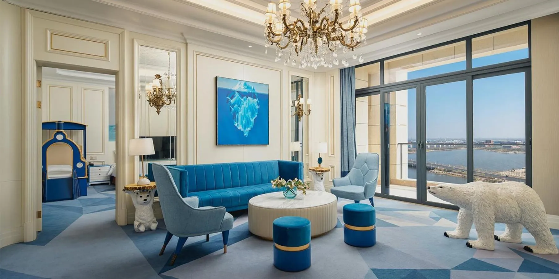 Photo of the whole room in Crowne Plaza Dongying by IHG