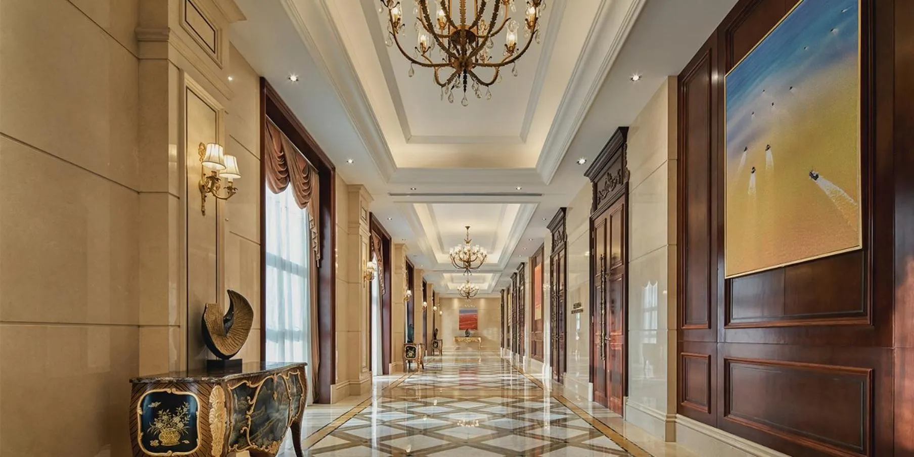Lobby or reception in Crowne Plaza Dongying by IHG
