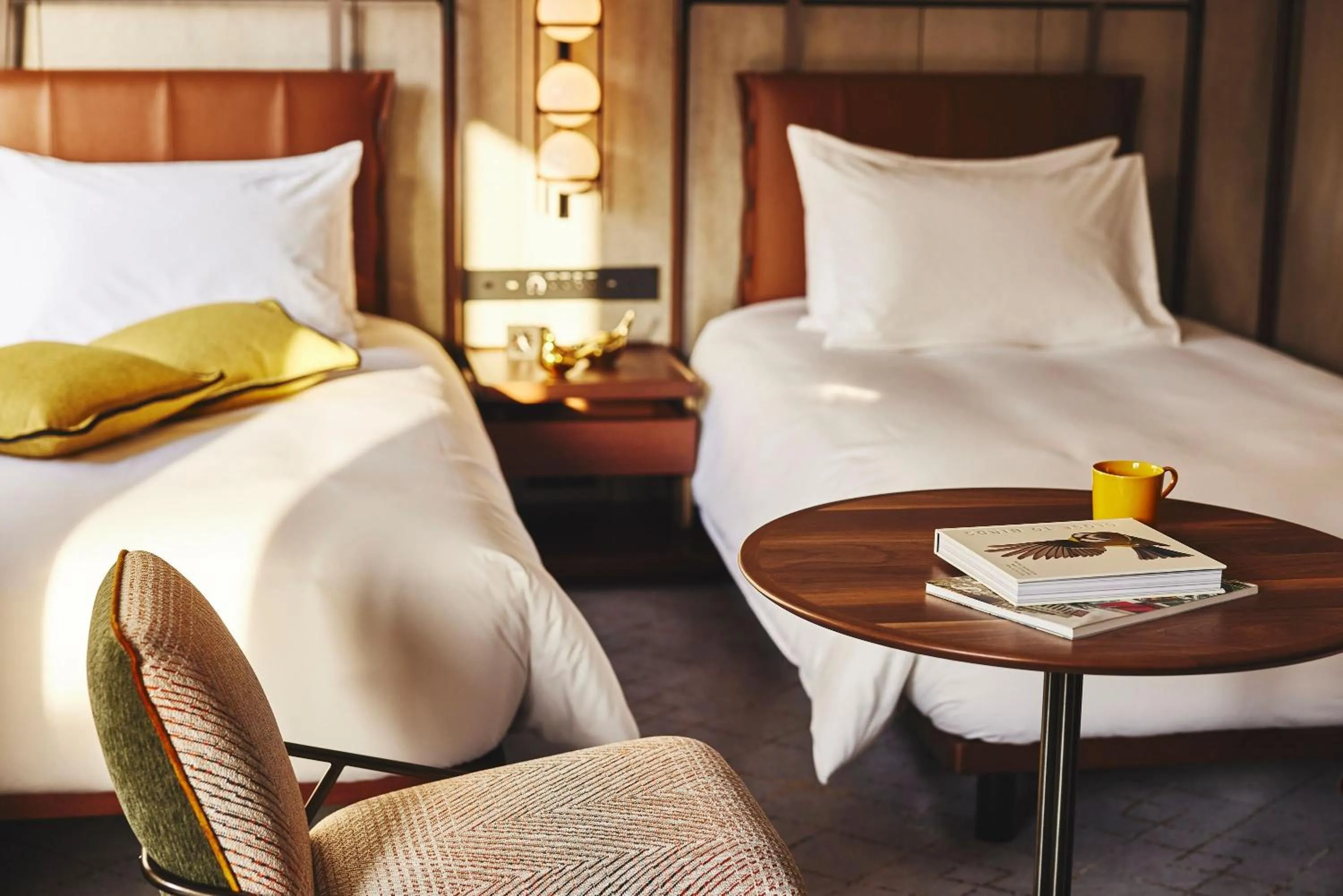 Photo of the whole room in voco Osaka Central by IHG