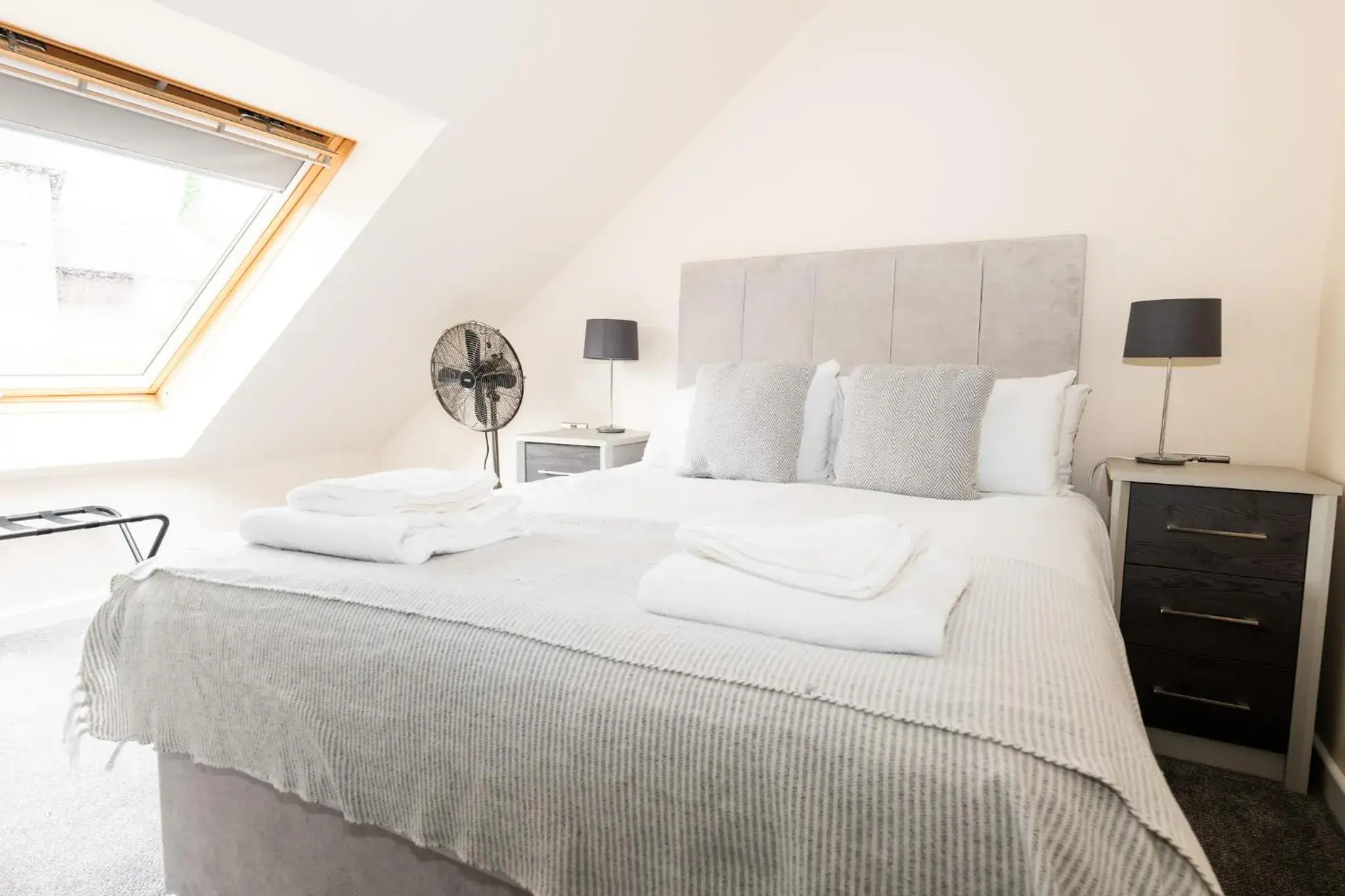 Double or Twin Room in Loch Ness Gate House Double or Twin Room in Loch Ness Gate House