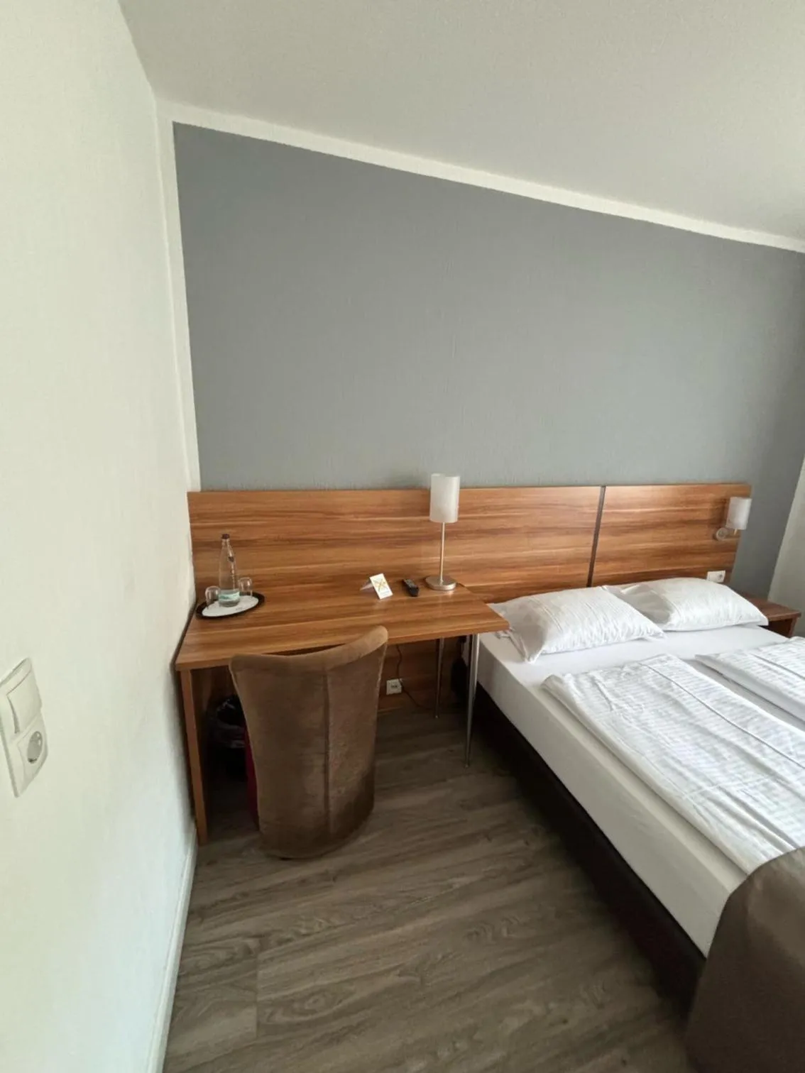 Bed in Hotel Schlangenbader Hof