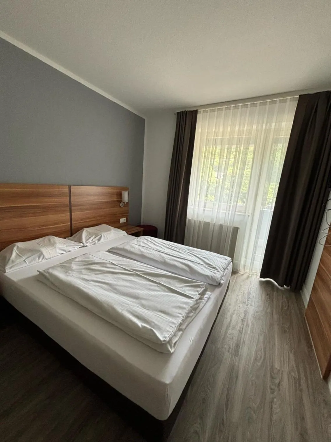 Bed in Hotel Schlangenbader Hof