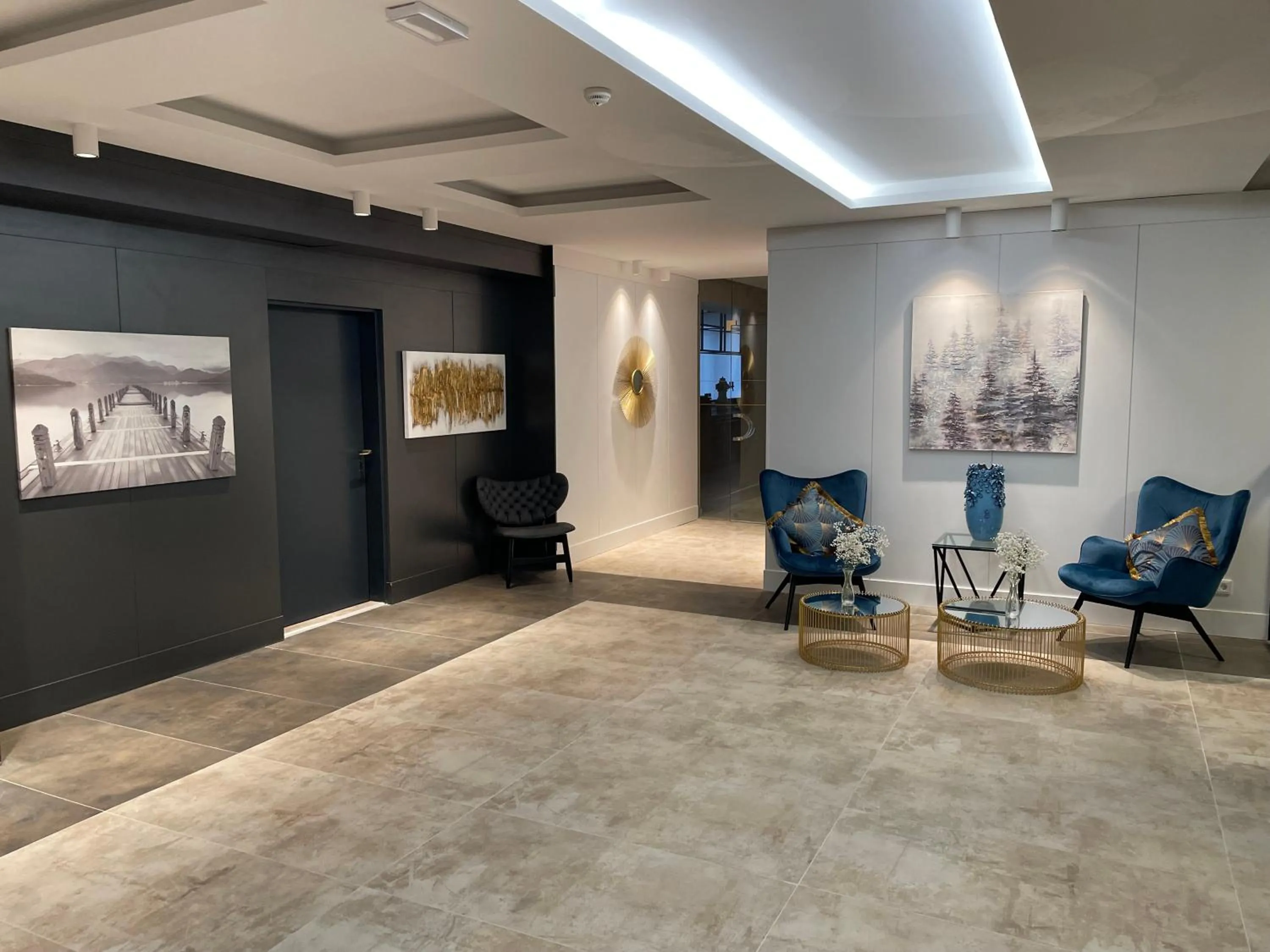 Property building in Hotel Schlangenbader Hof