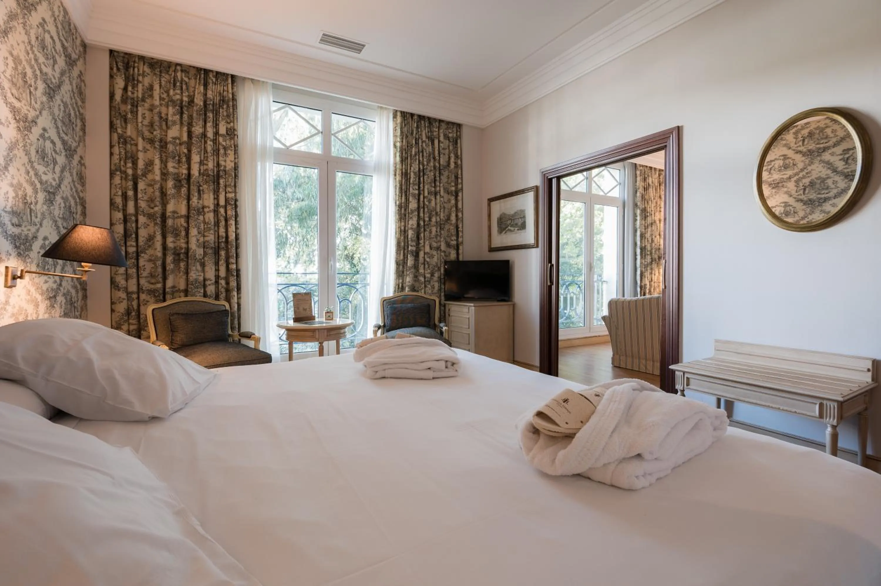 Photo of the whole room, Bed in Castilla Termal Solares