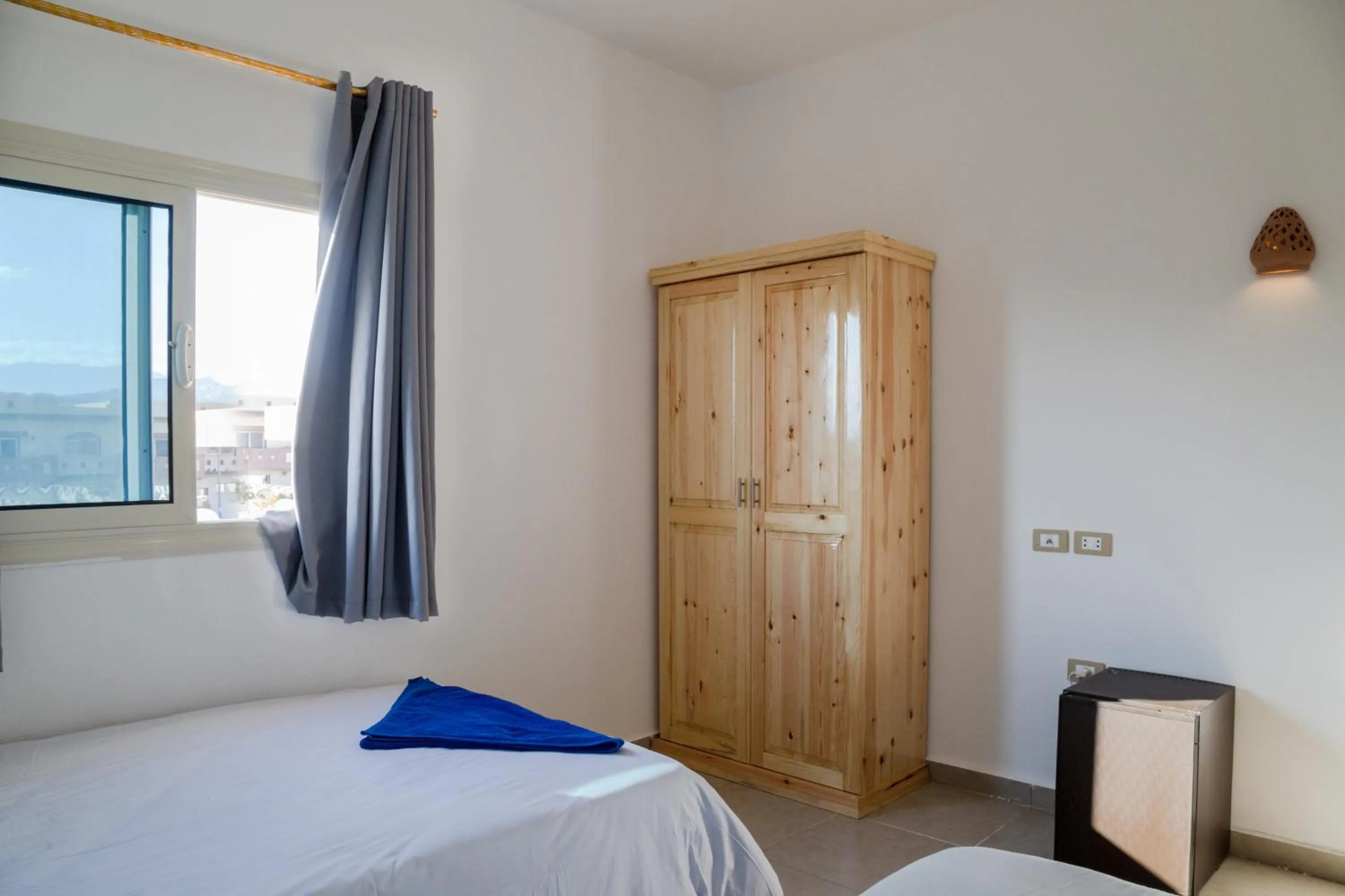 Bed in Al Deira Dahab Hotel