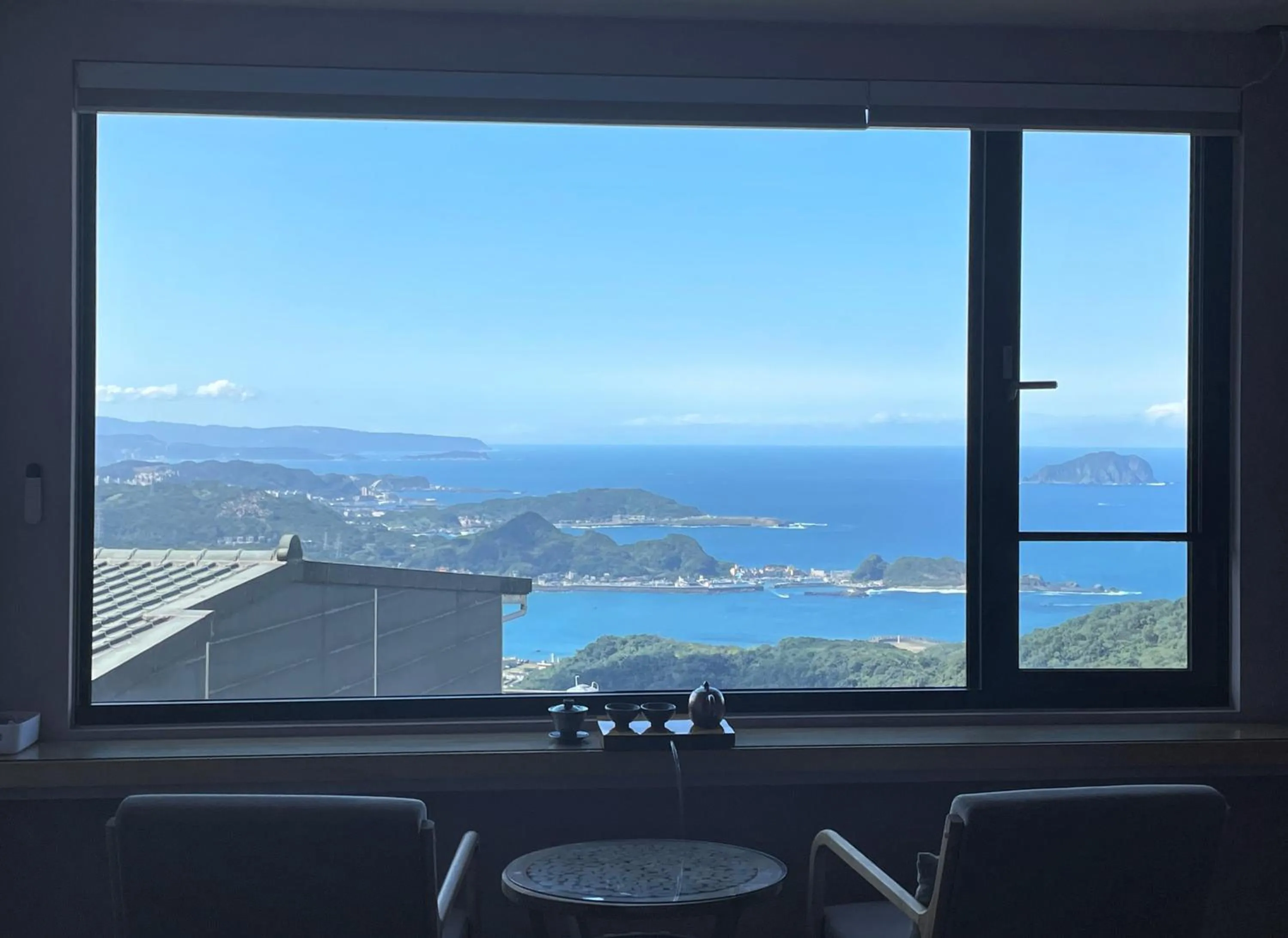 Sea view in 95 Pavilion