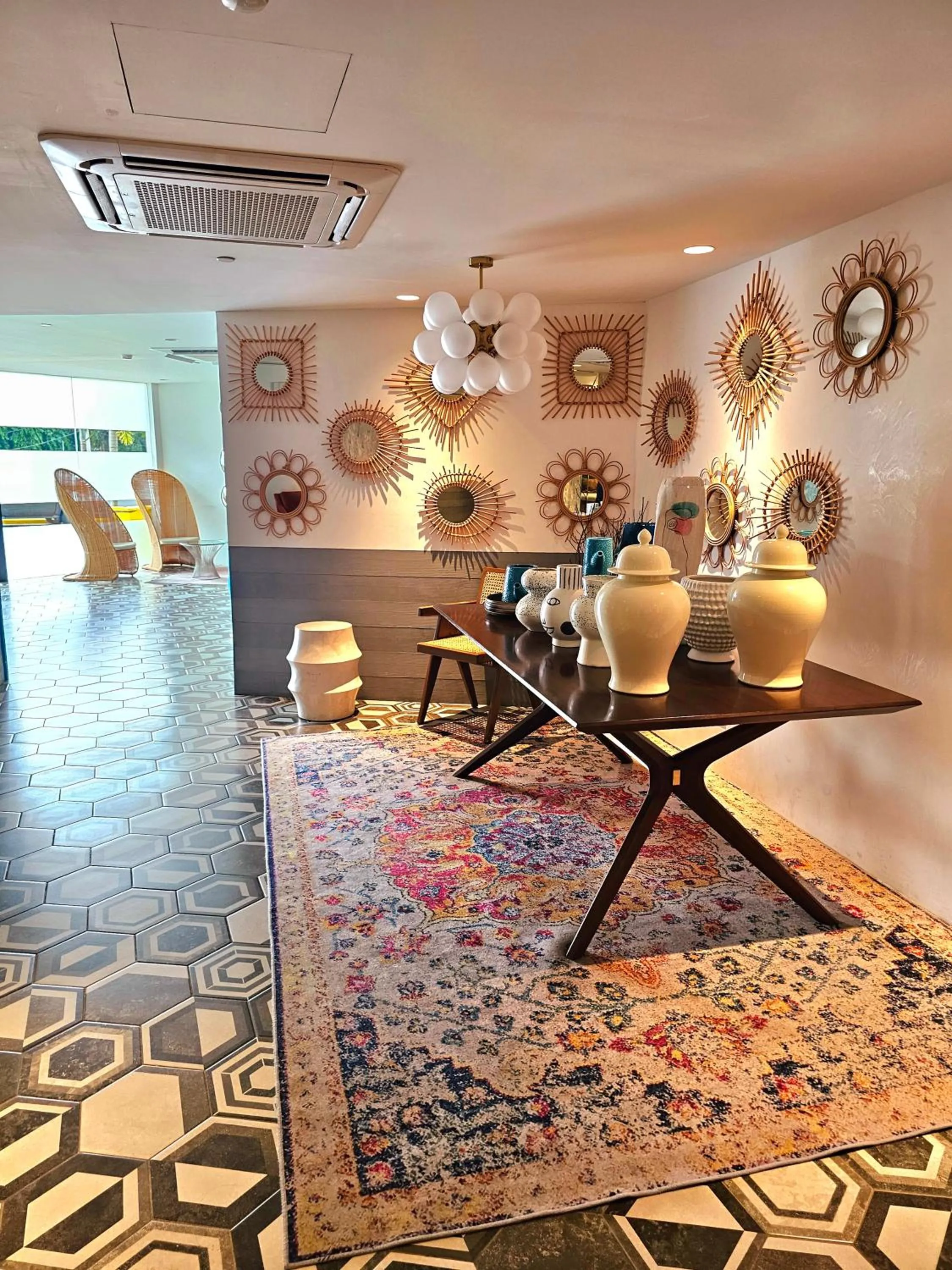 Lobby or reception in Acellyne's Suites at The Residences at Commonwealth by Century