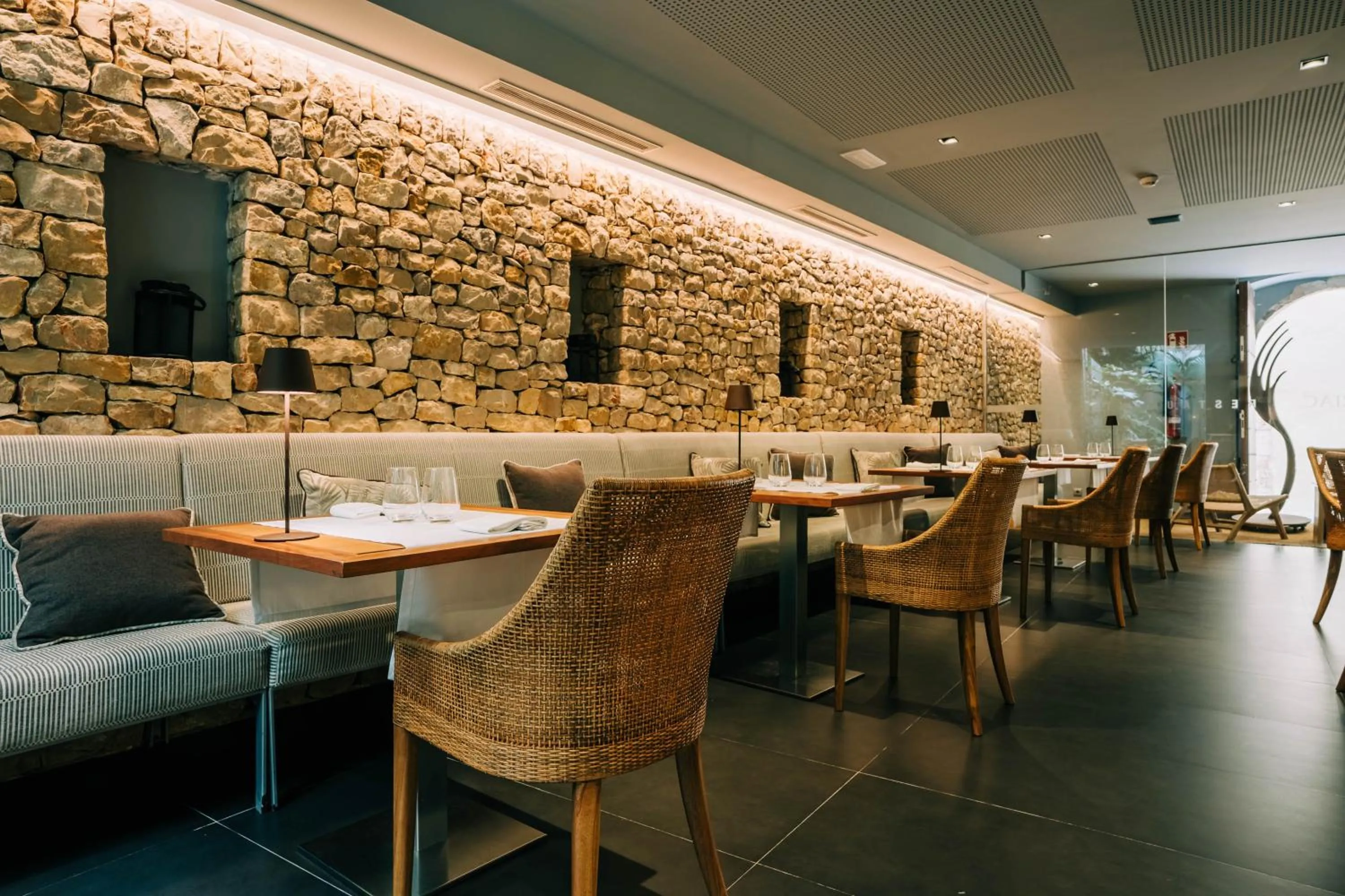 Restaurant/places to eat in Gran Claustre Boutique Hotel