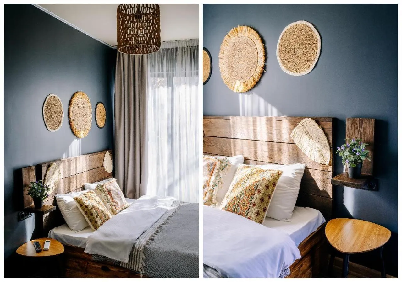 Bed in Gipsy Village Park Hotel