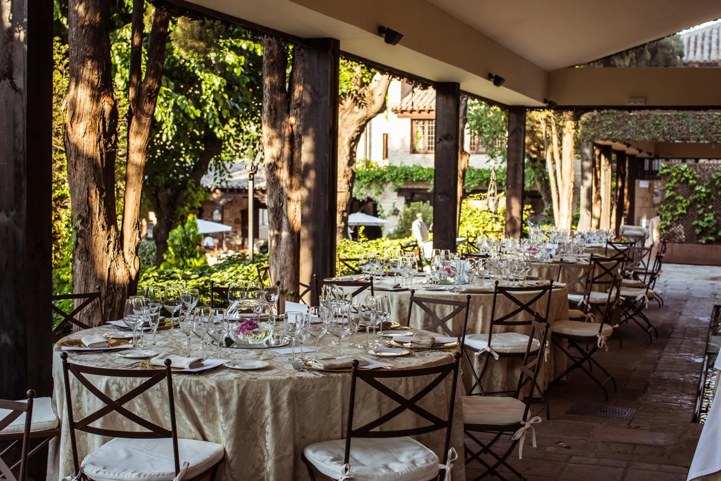 Restaurant/places to eat in Hotel Hacienda del Cardenal