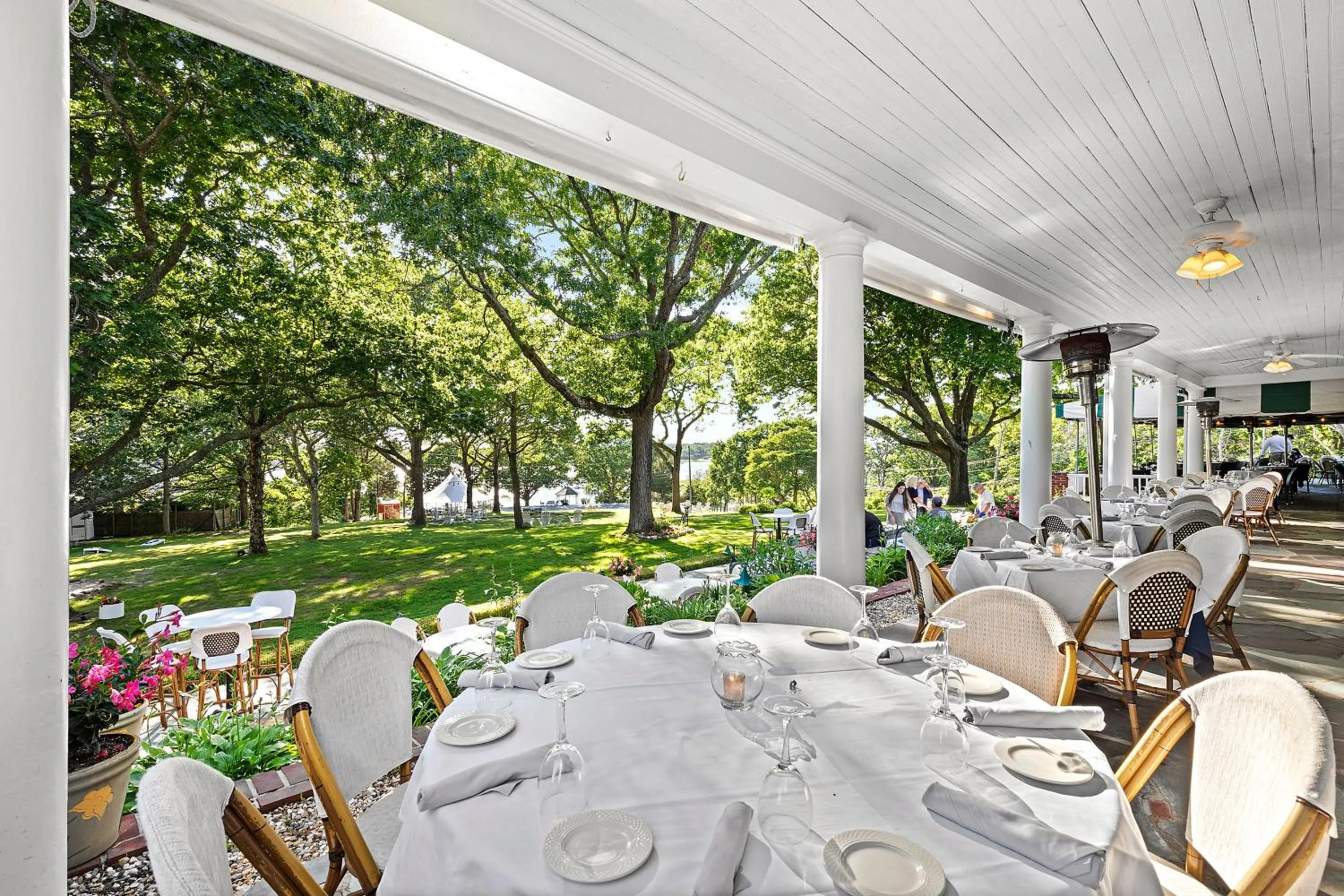 Patio in Rams Head Inn