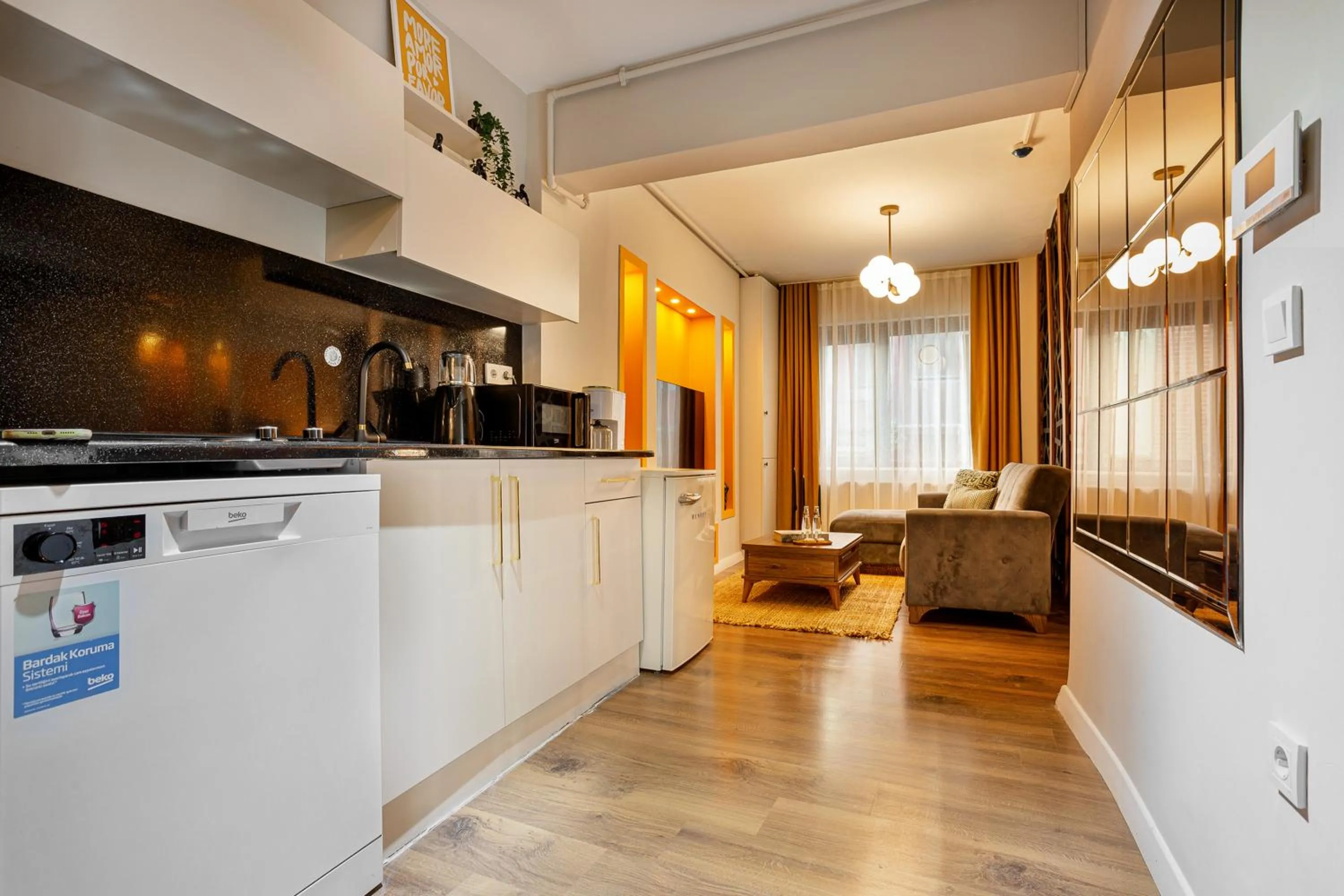 Kitchen or kitchenette in Port Galata Suites