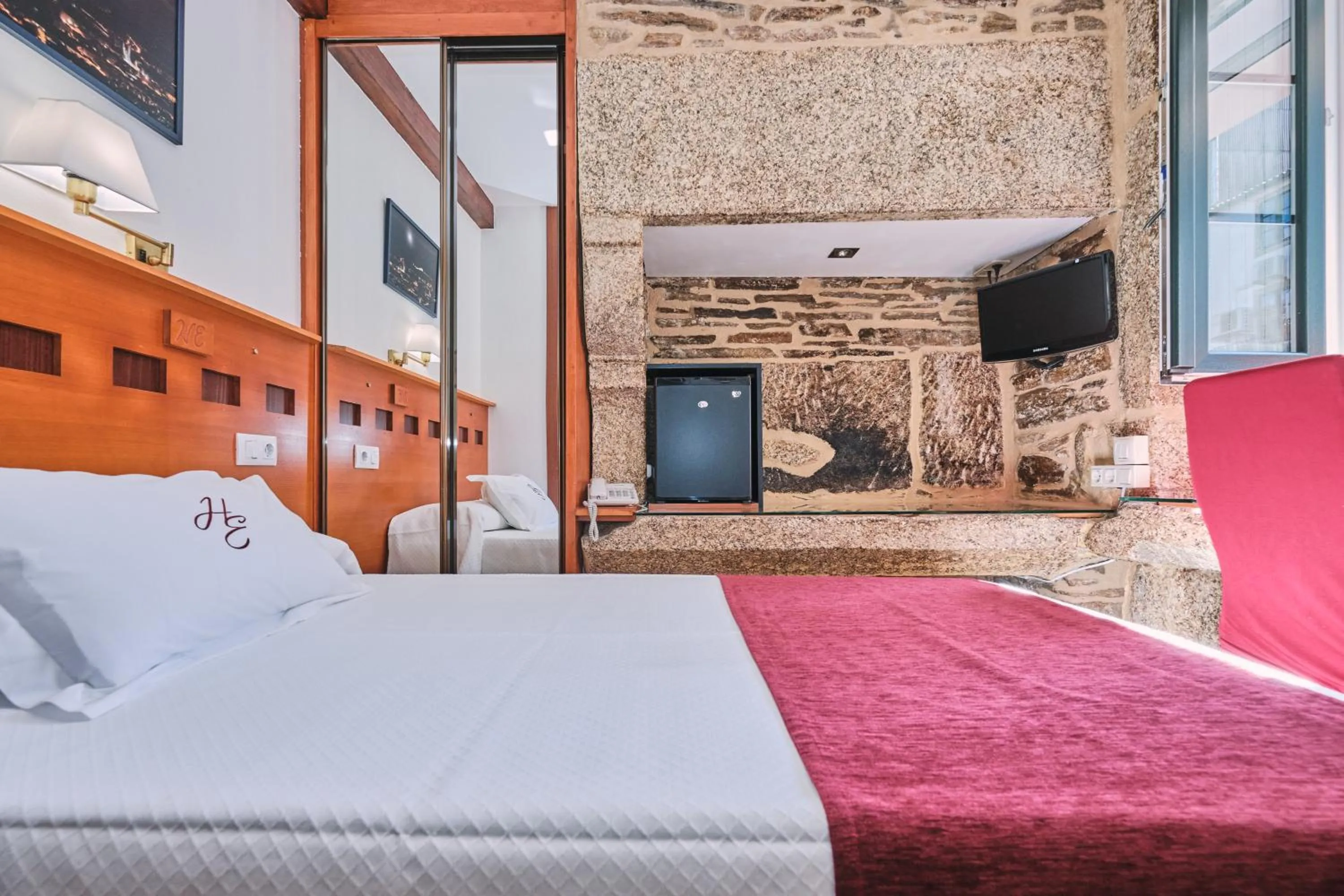 Photo of the whole room, Bed in Hotel Entrecercas