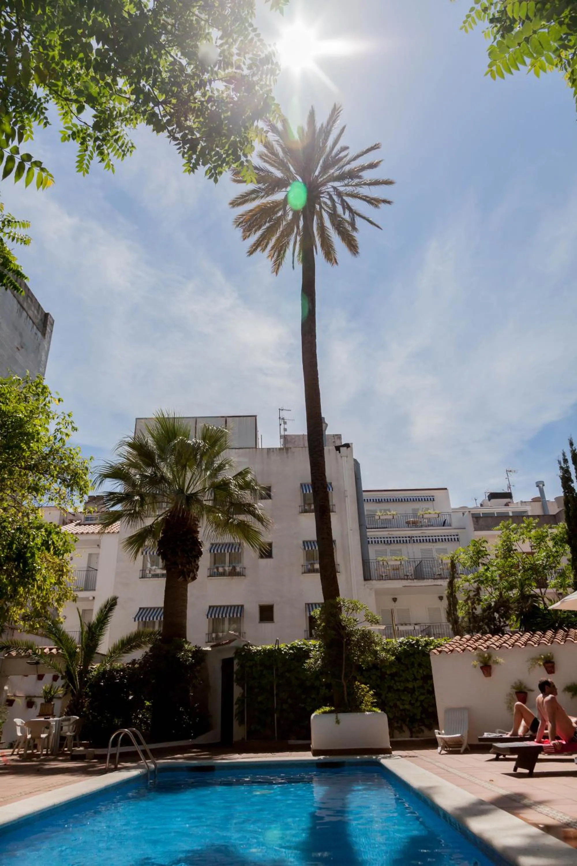 Swimming pool in Galeón