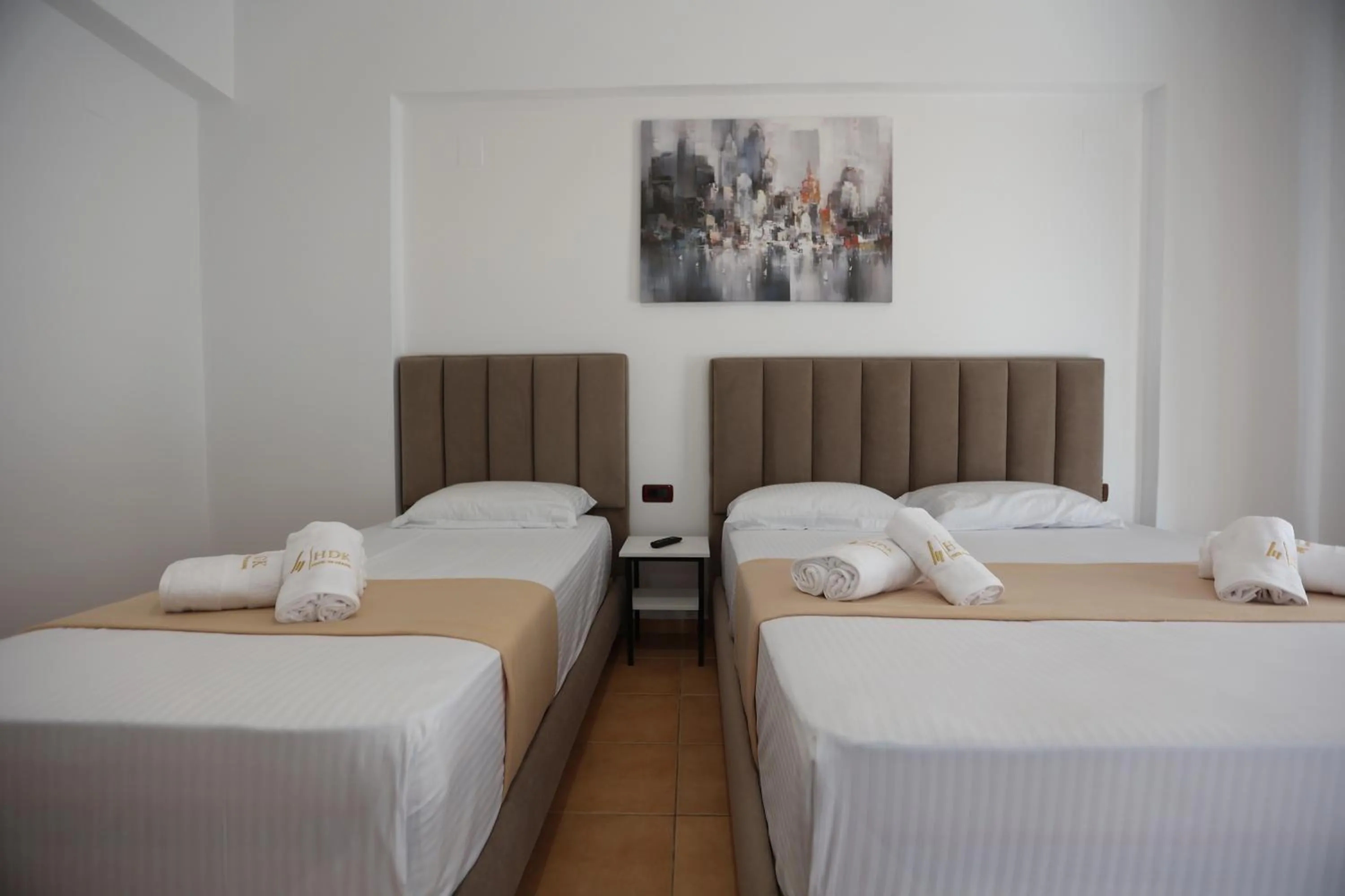 Bed in Hotel de Ksamil