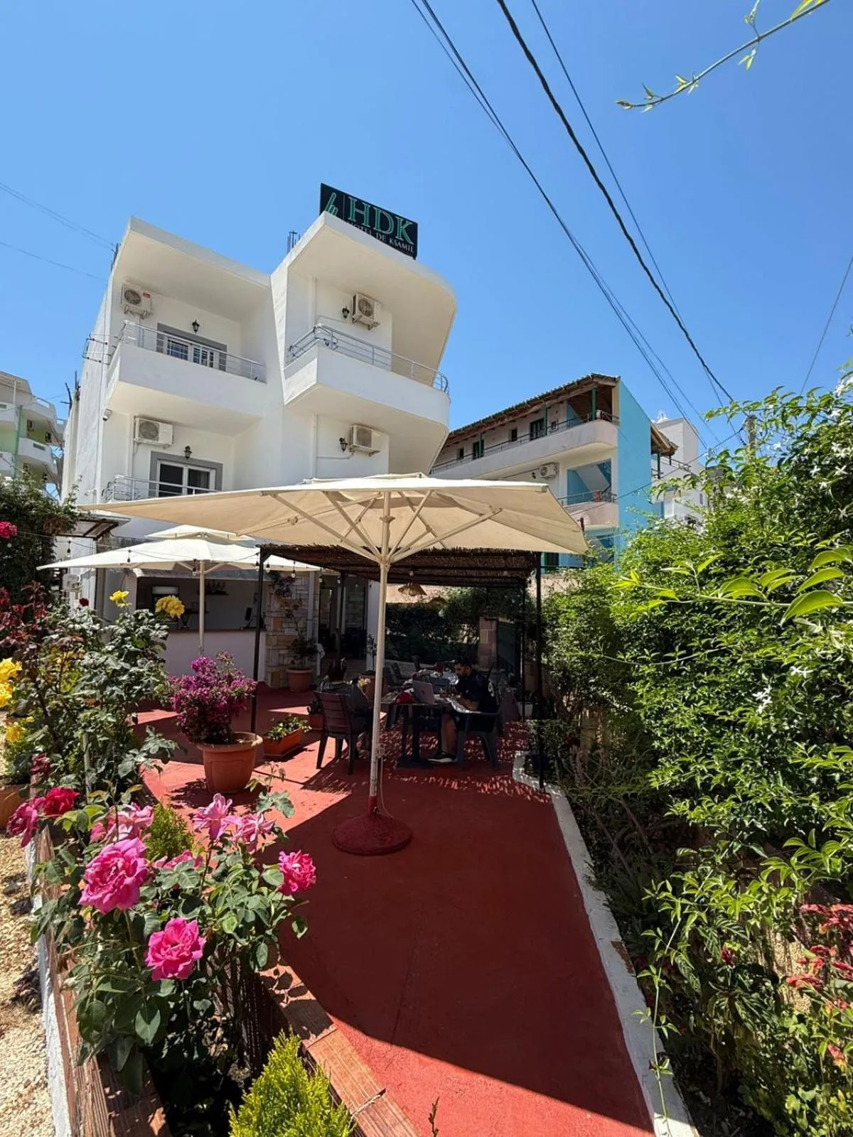 Property building in Hotel de Ksamil