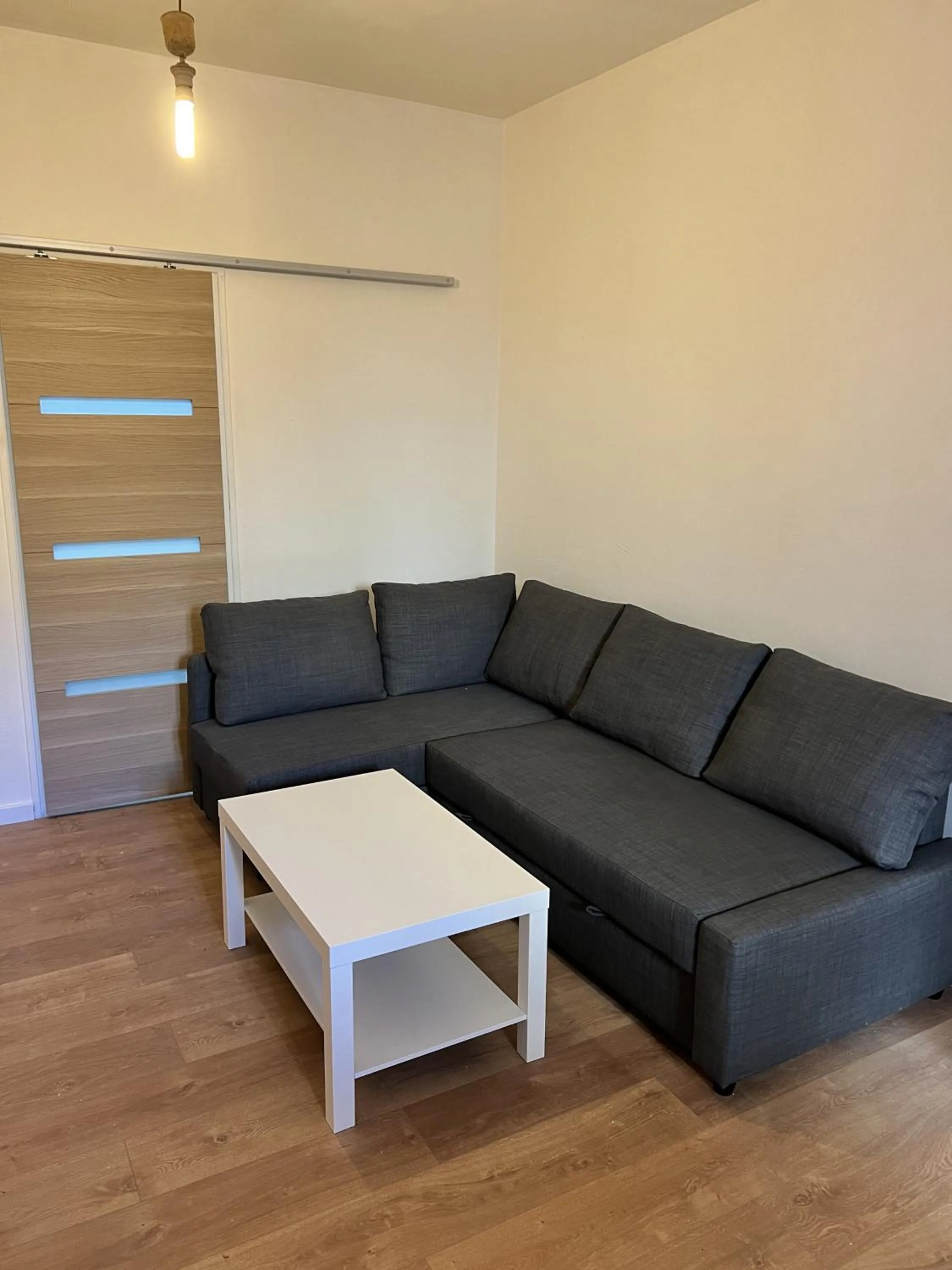 Living room in Studio neuf Centre Ville #17